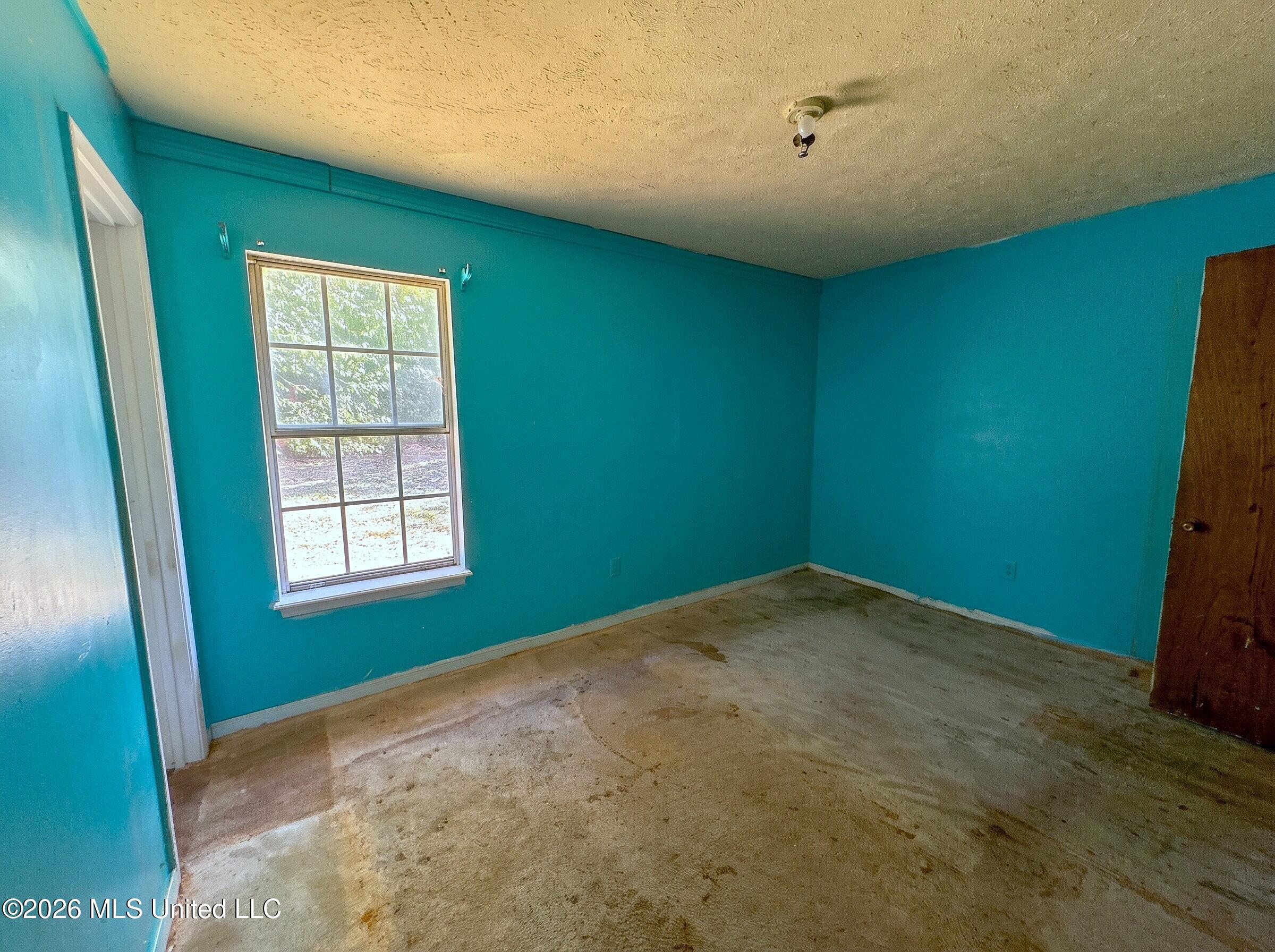 565 Sunny Orchard Lane Property Photo 7