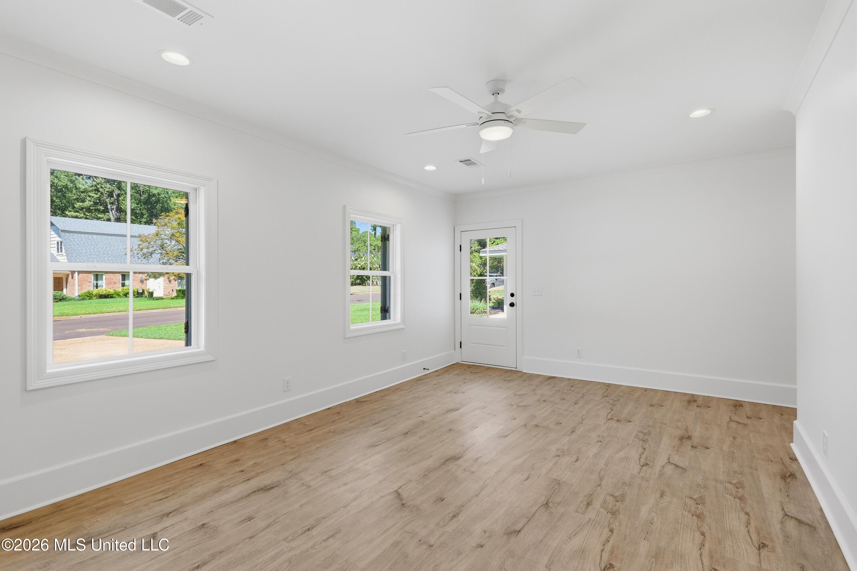 5326 Balmoral Drive Property Photo 17