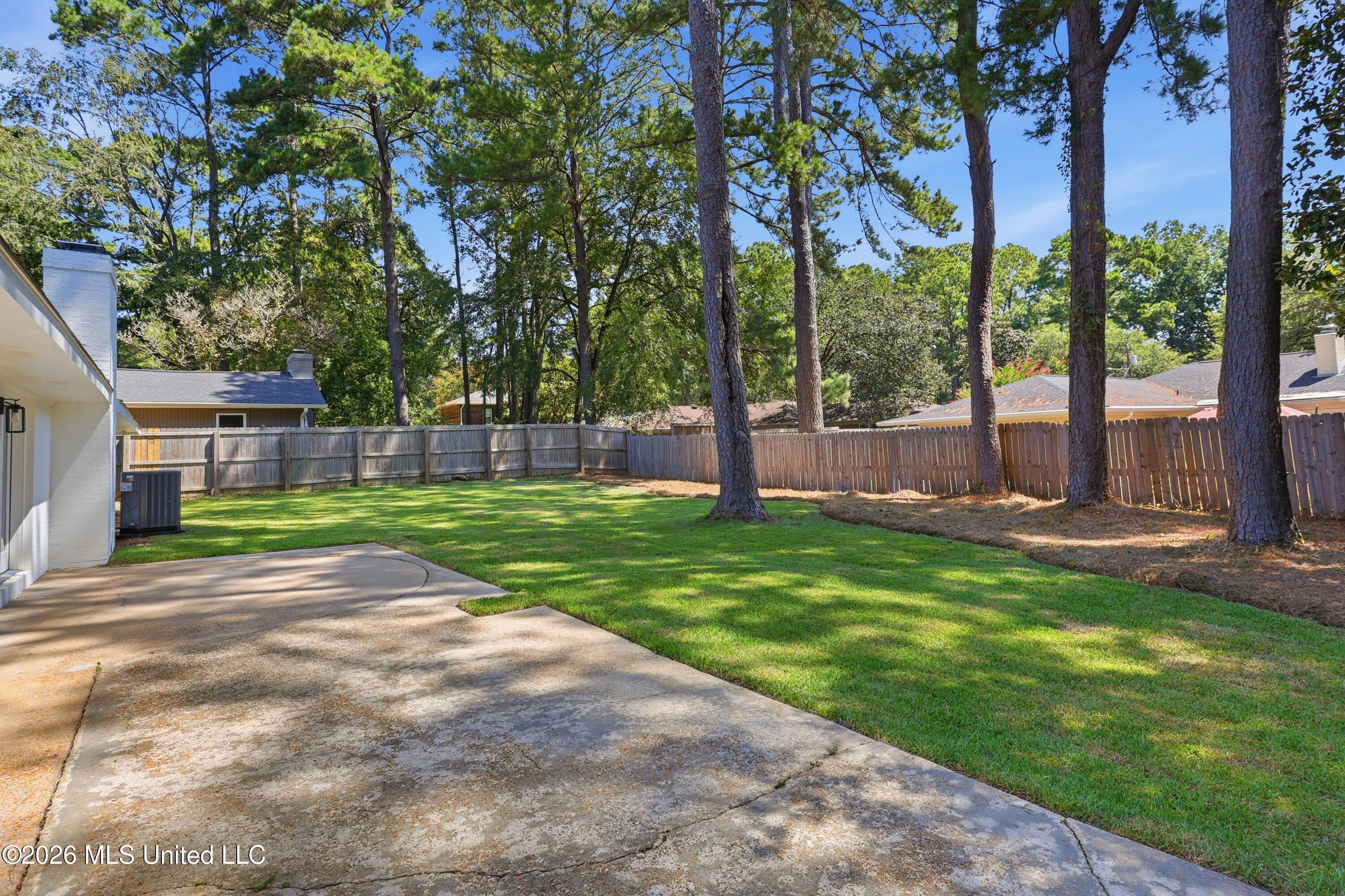 5326 Balmoral Drive Property Photo 32