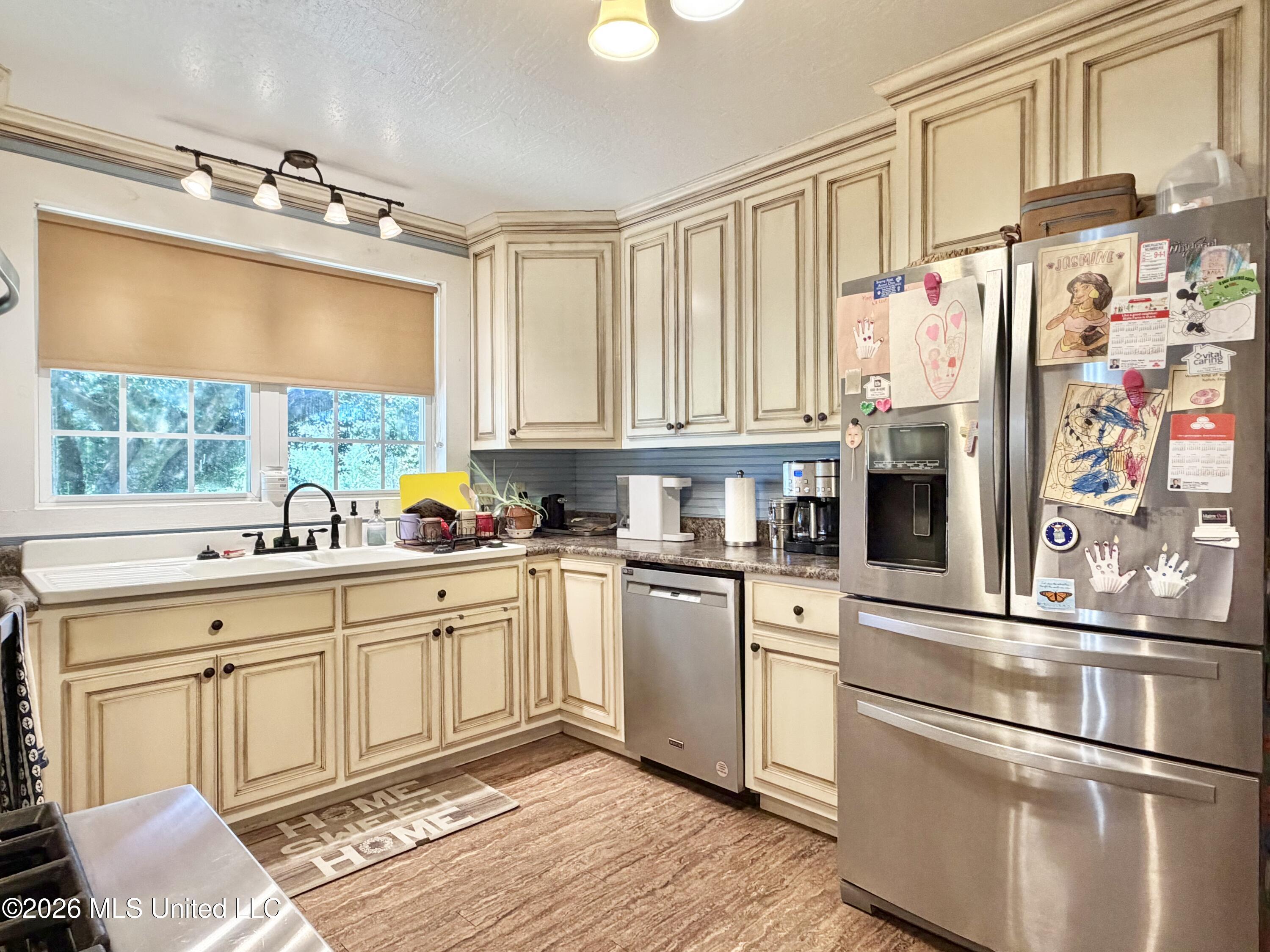 8488 Neely Avera Road Property Photo 13