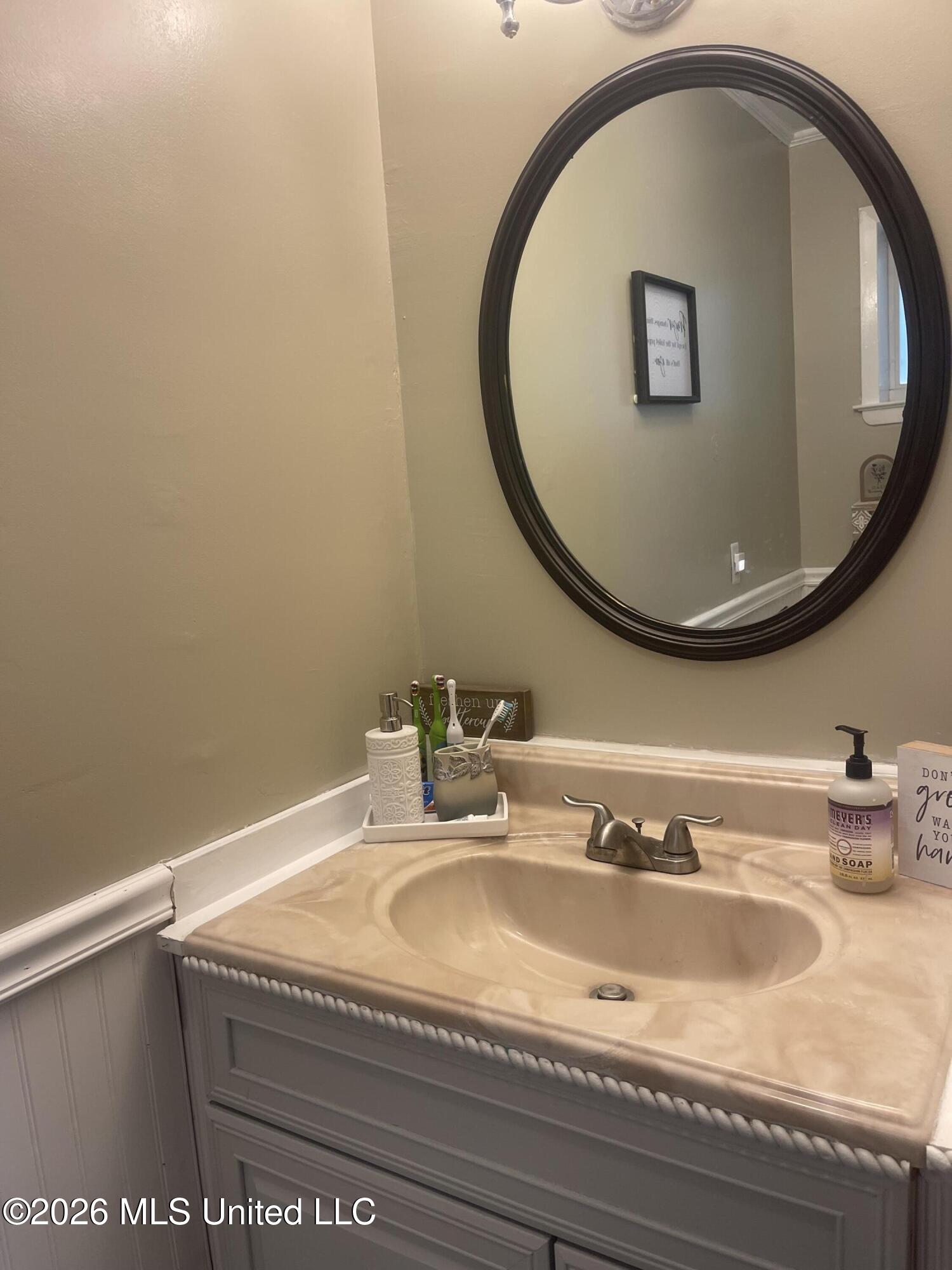 708 Nw Zetus Road Property Photo 11