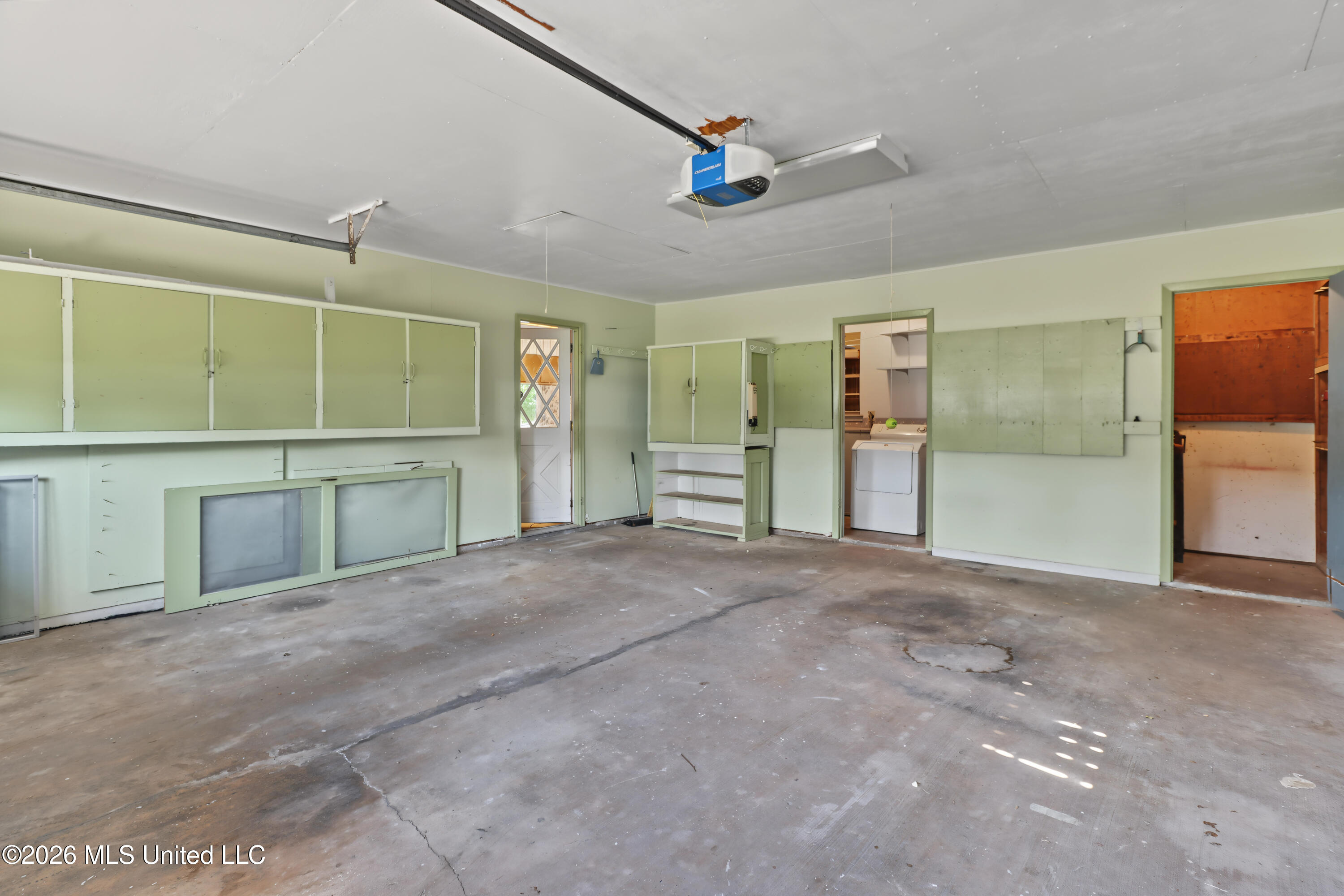 914 Latil Street Property Photo 23
