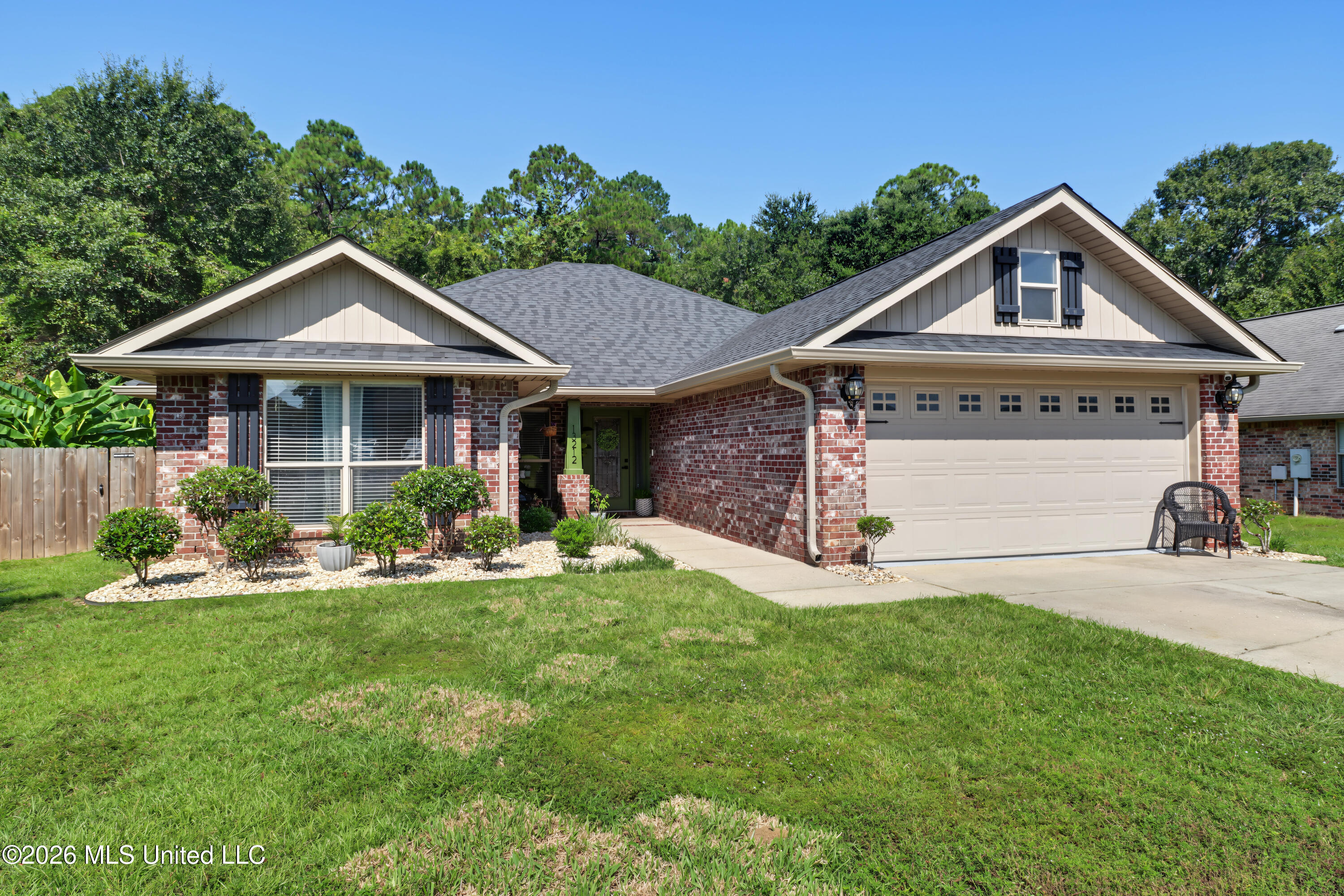 13212 Tyler Lane Property Photo 1