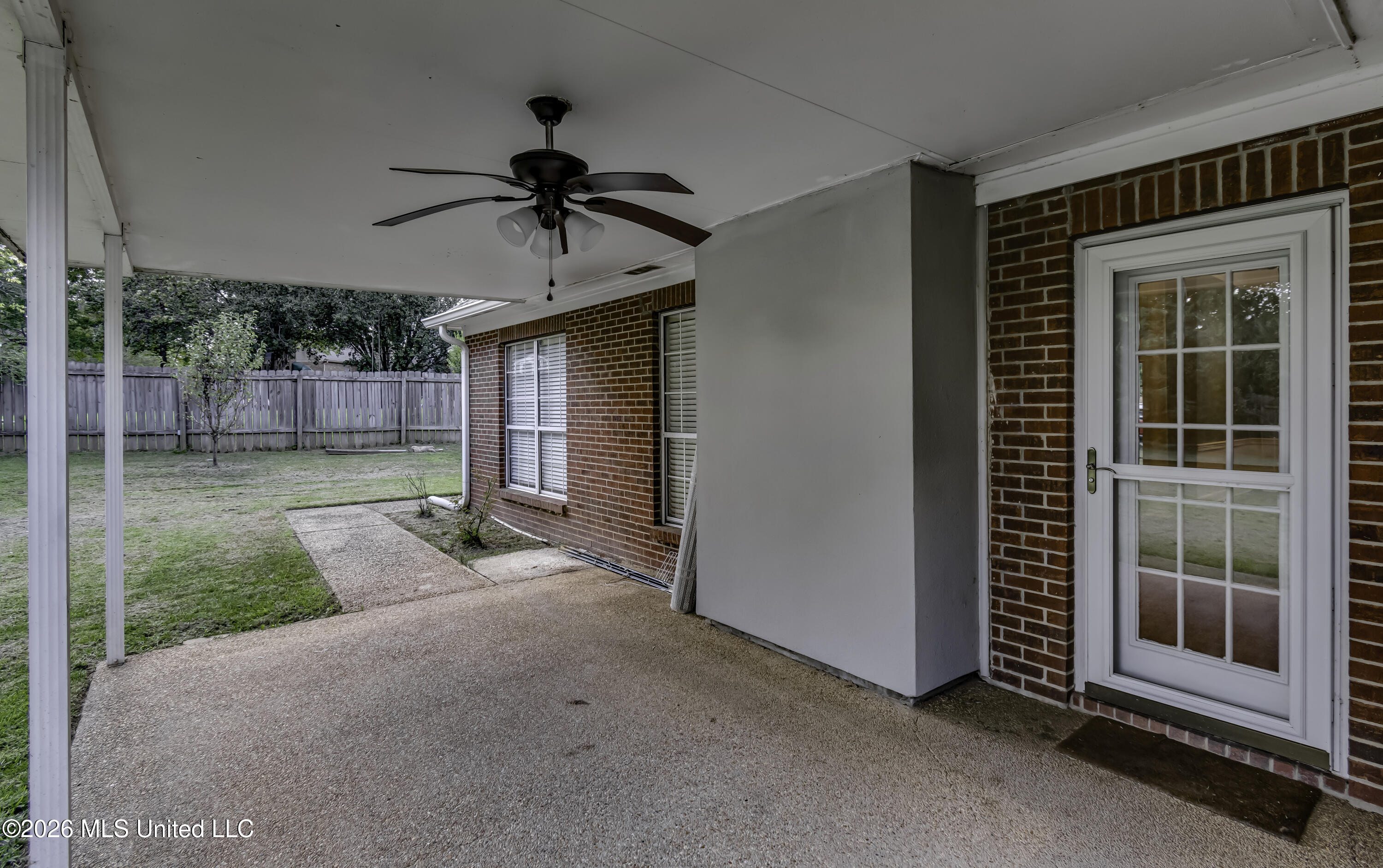 150 Fairfield Circle Property Photo 7