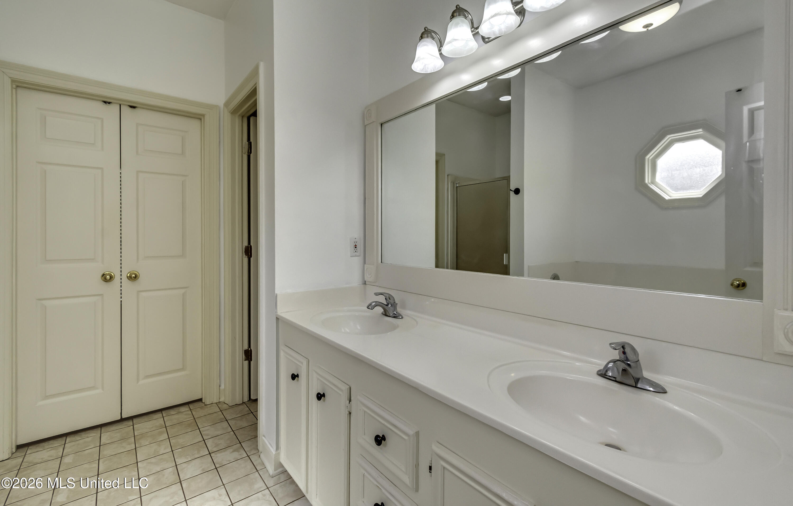 150 Fairfield Circle Property Photo 54