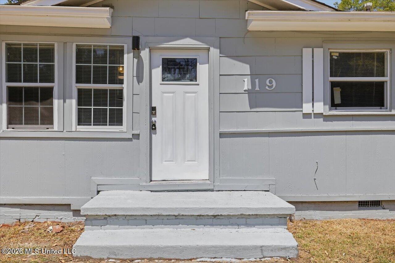 119 Areo Drive Property Photo 4
