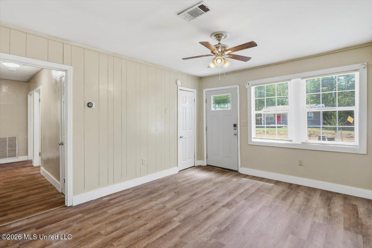 119 Areo Drive Property Photo 6