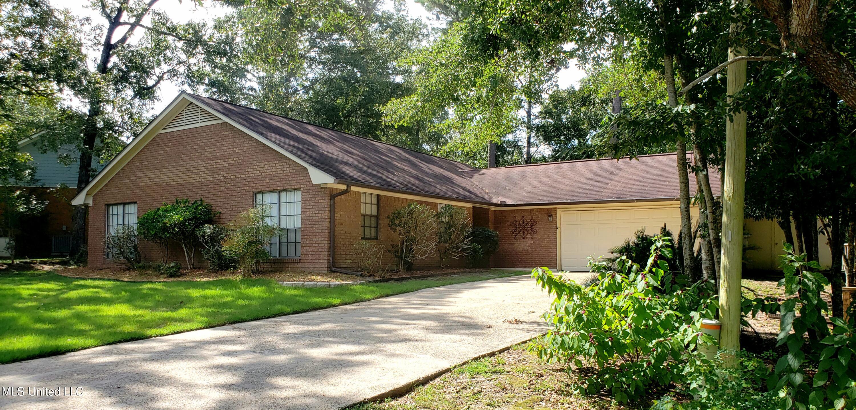 5636 Ahuawa Place Property Photo 1