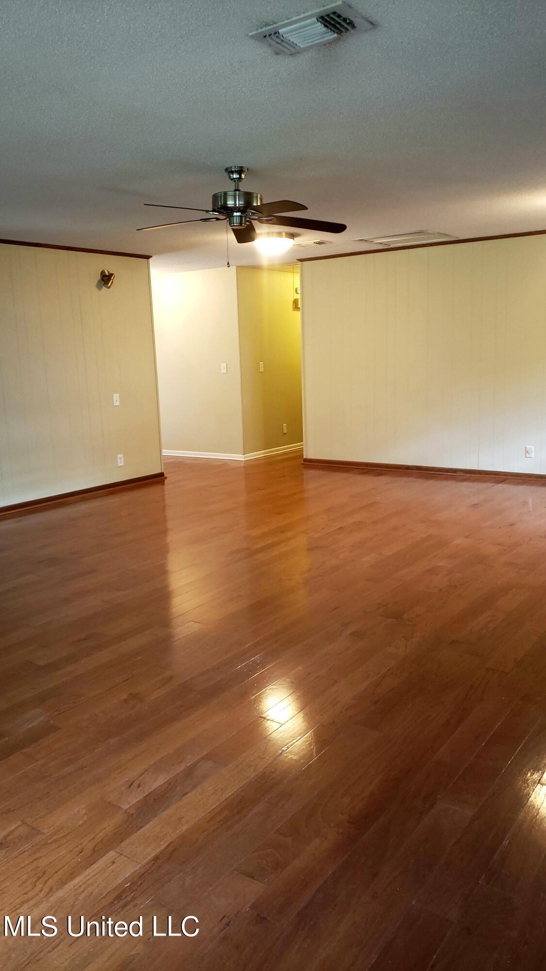 5636 Ahuawa Place Property Photo 9