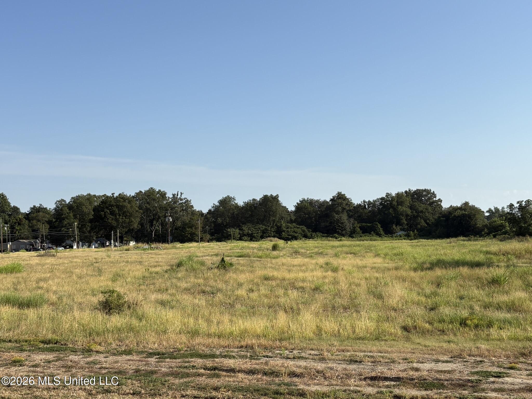 701 Memorial Drive Property Photo 3