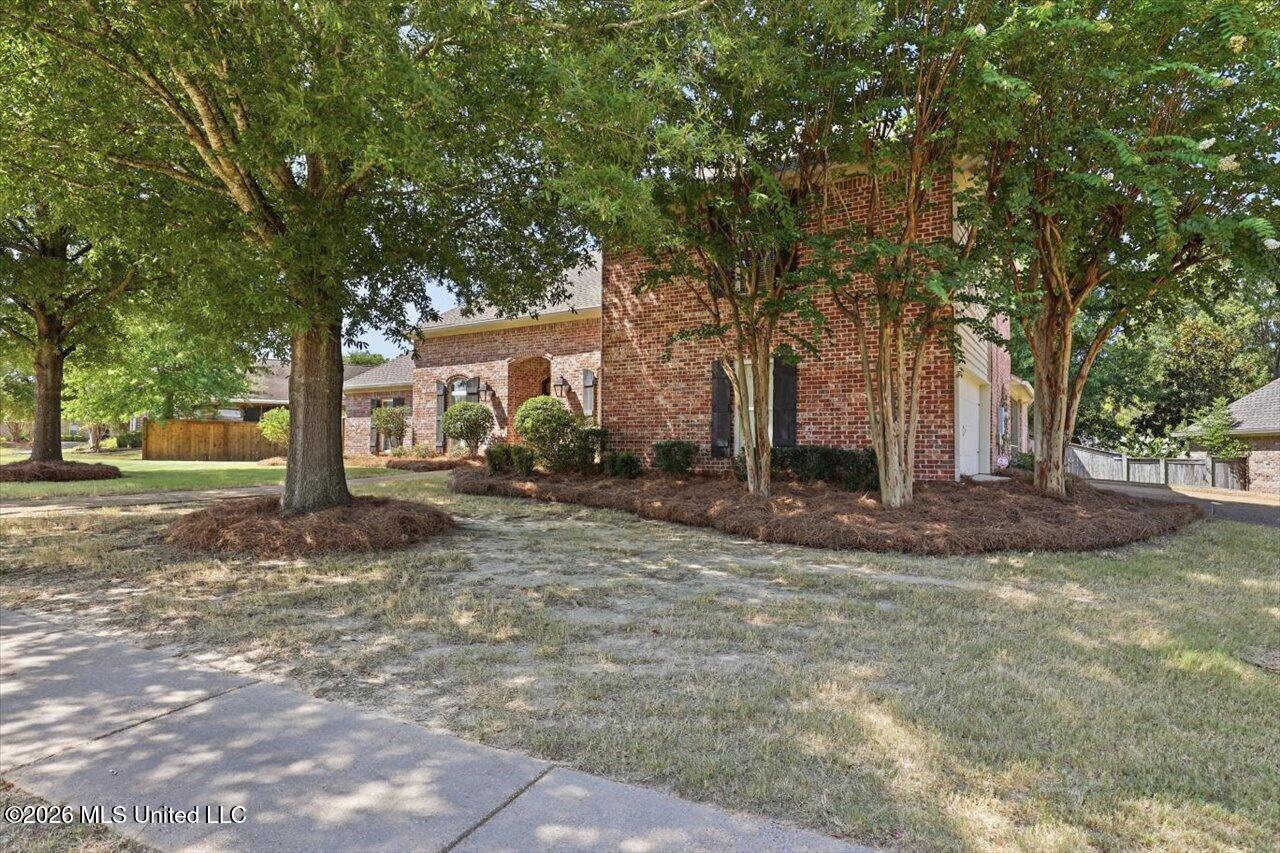 205 Helena Lane Property Photo 2