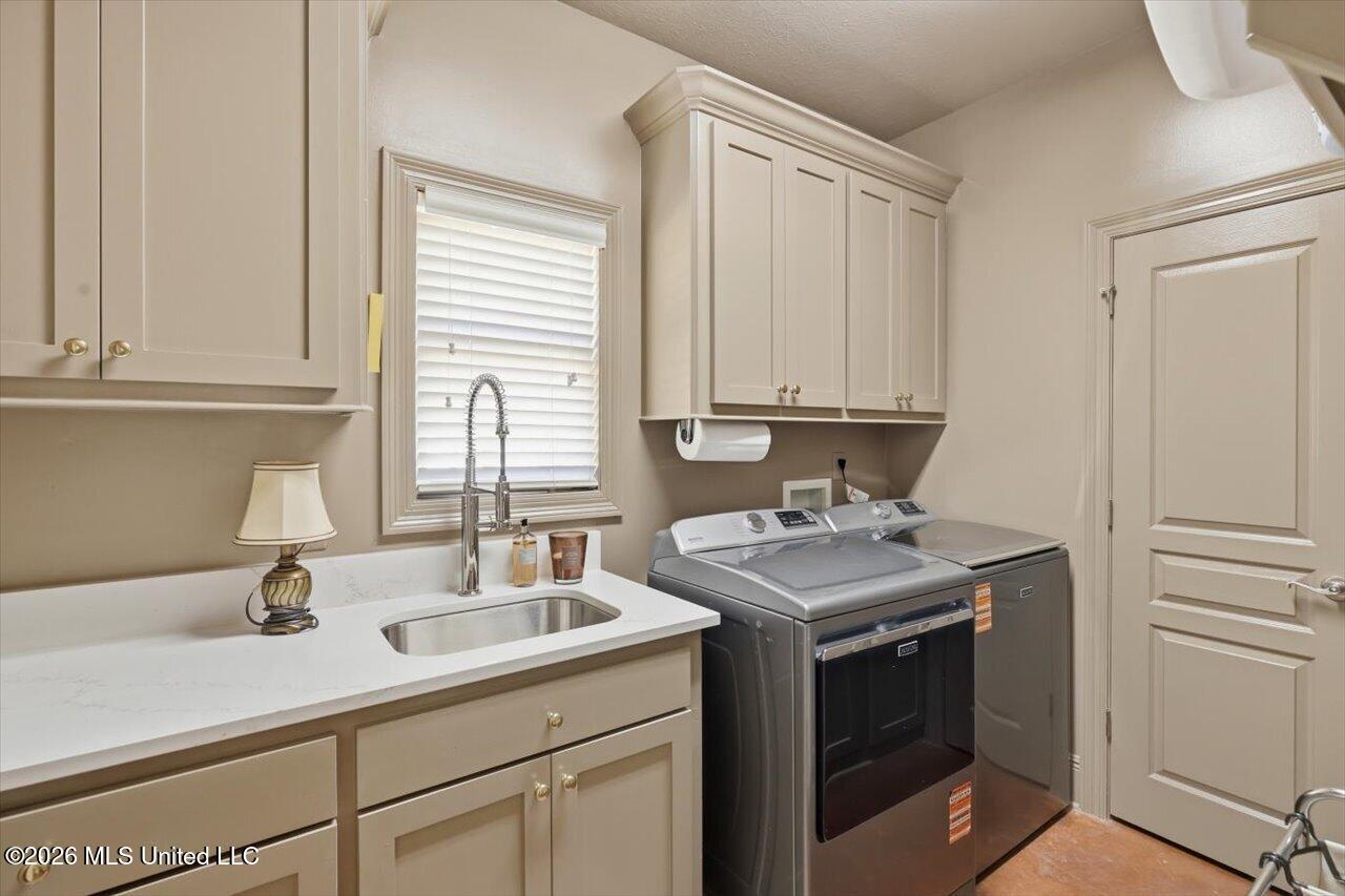 205 Helena Lane Property Photo 37