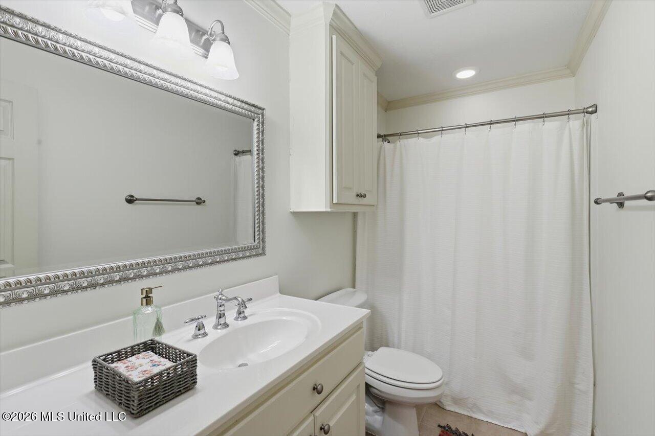 205 Helena Lane Property Photo 43