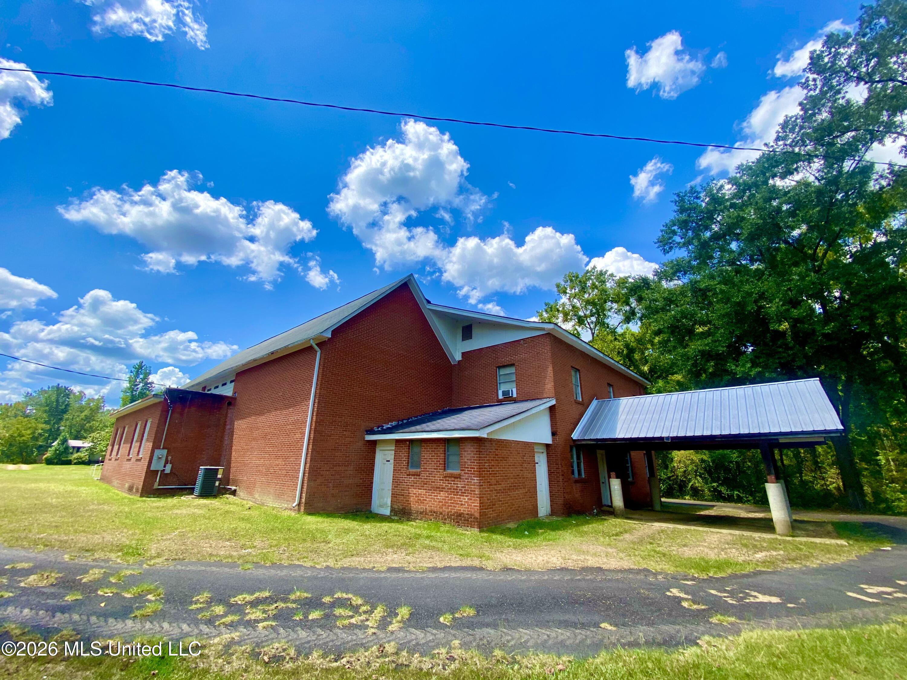 3092 Old Highway 27 Rd 1 Property Photo 4