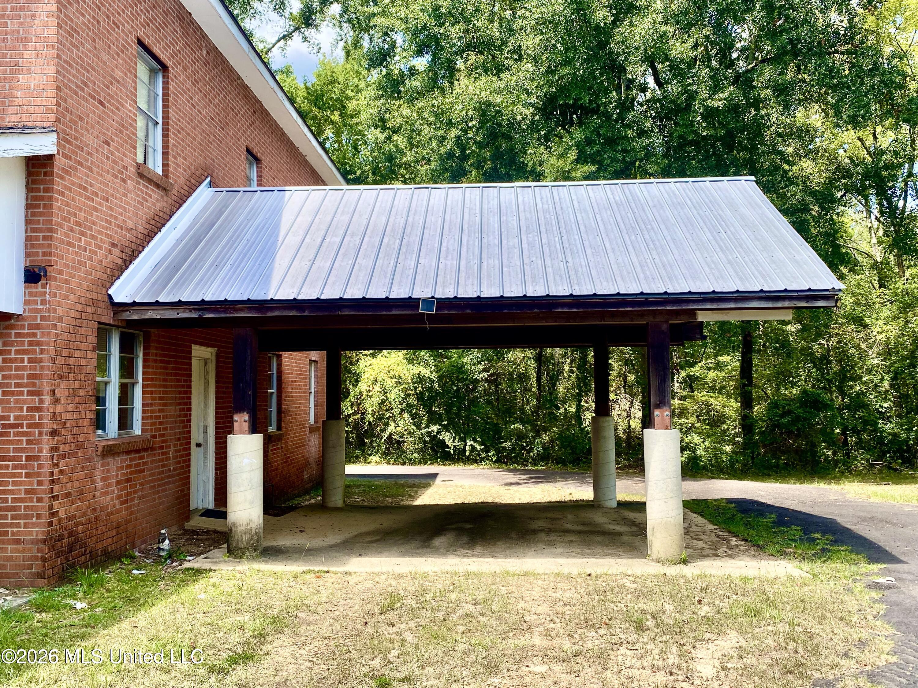 3092 Old Highway 27 Rd 1 Property Photo 5