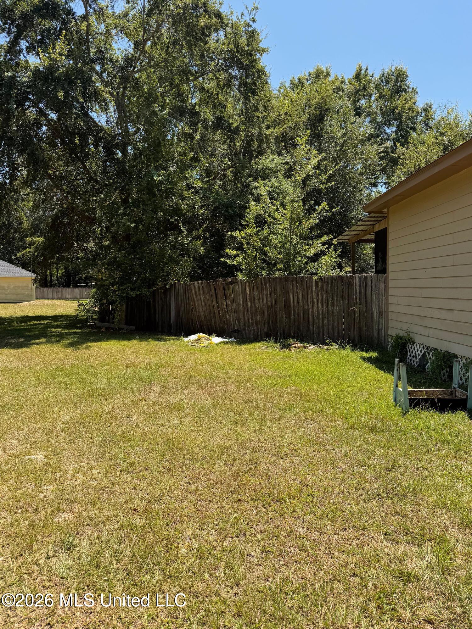5801 Center Street Property Photo 4
