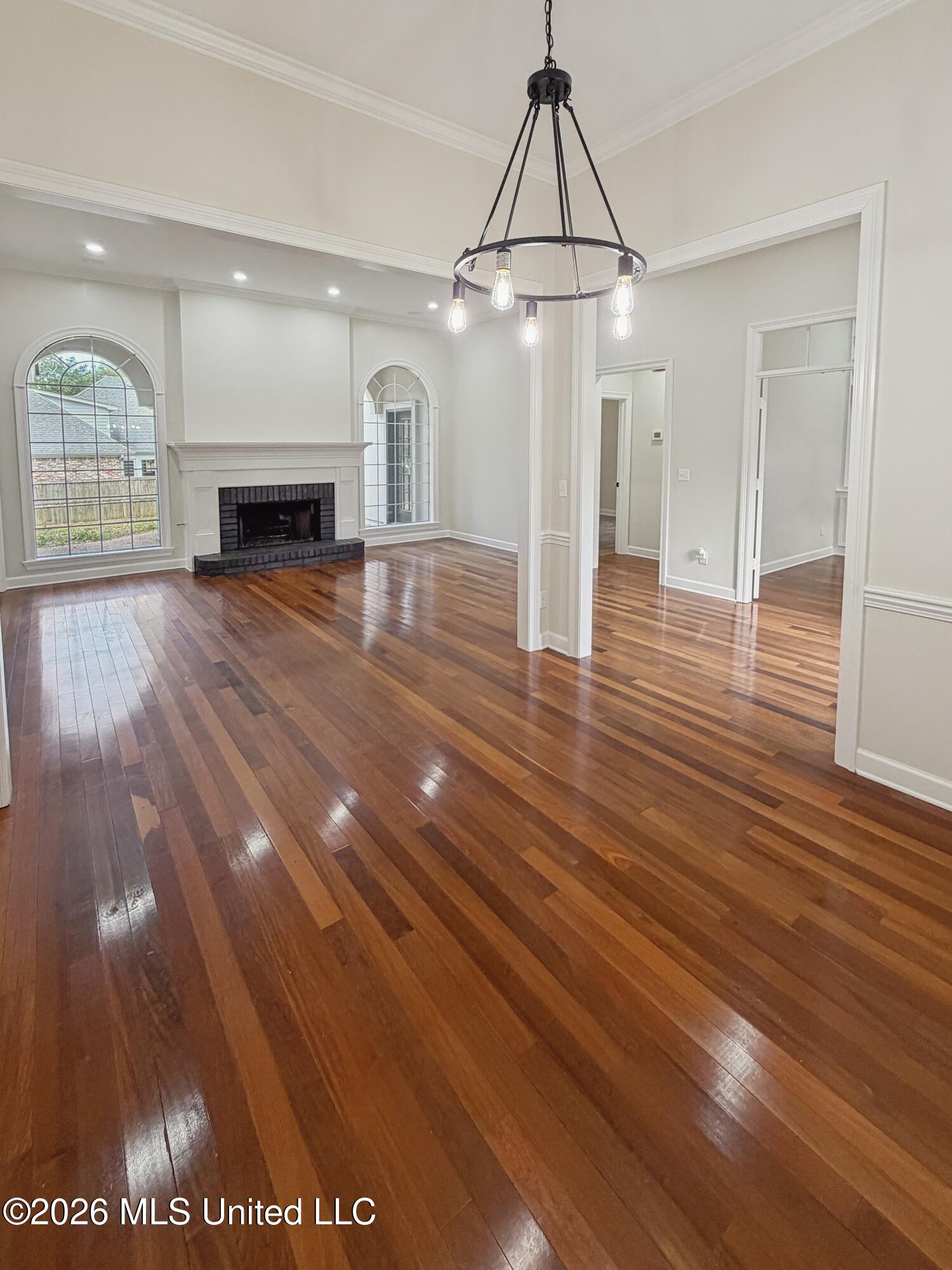 116 Hidden Hills Drive Property Photo 3