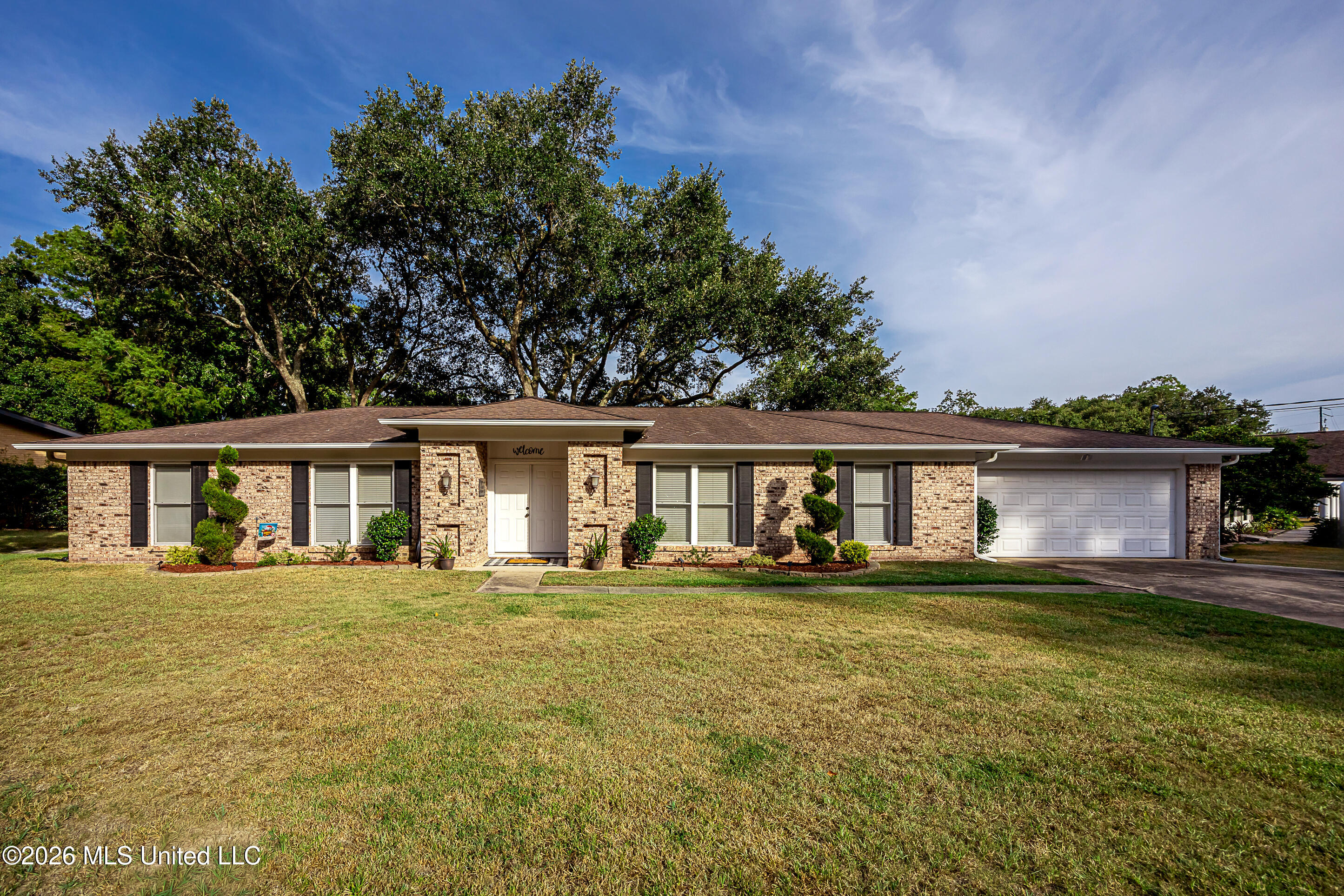 13017 Hanover Drive Property Photo 1