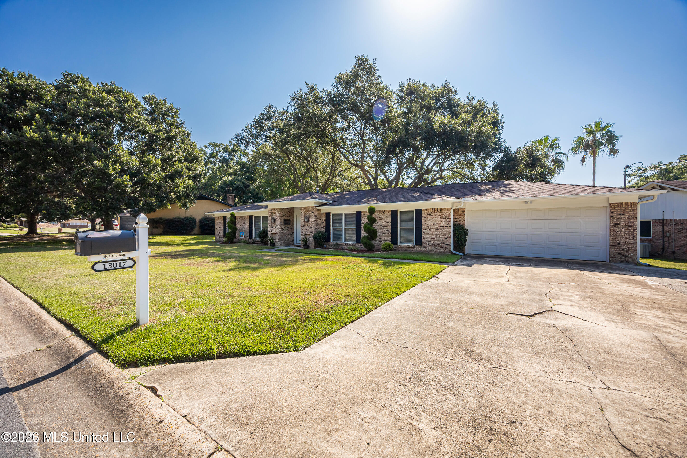 13017 Hanover Drive Property Photo 16