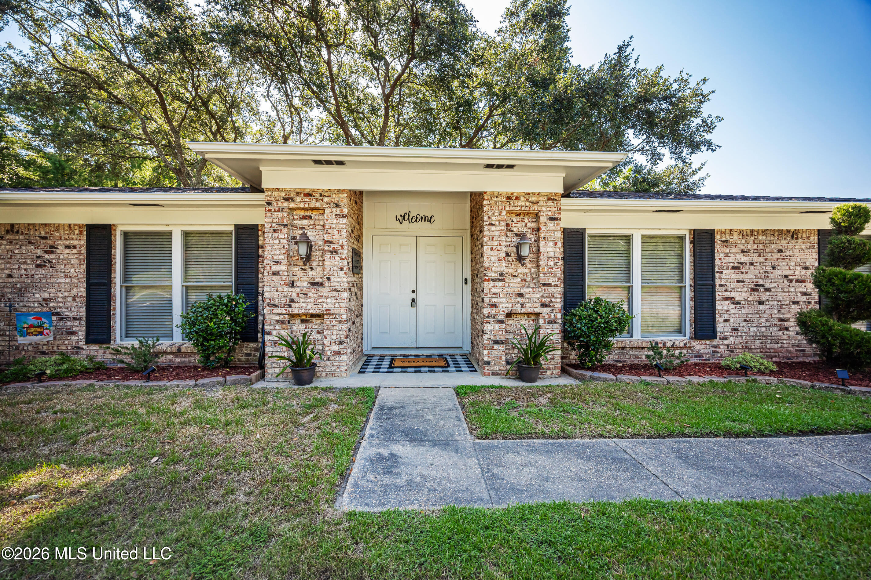 13017 Hanover Drive Property Photo 18