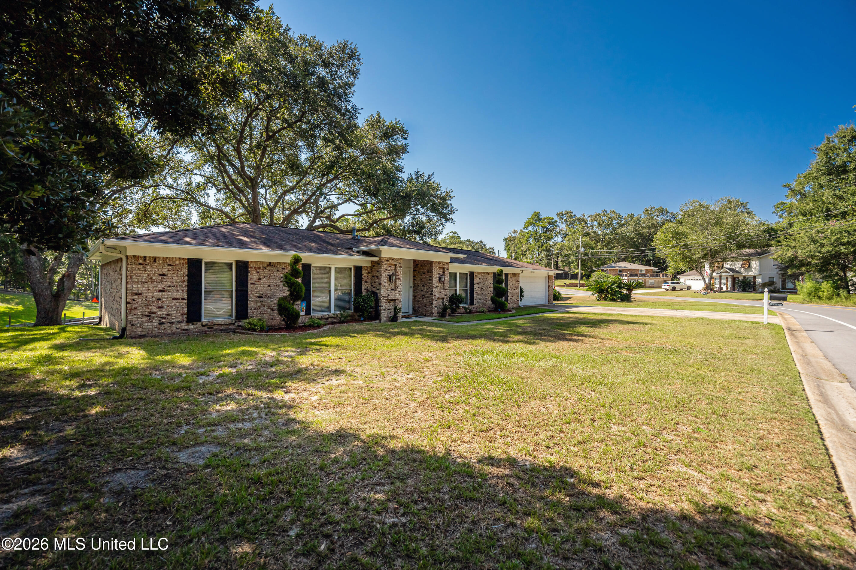 13017 Hanover Drive Property Photo 19
