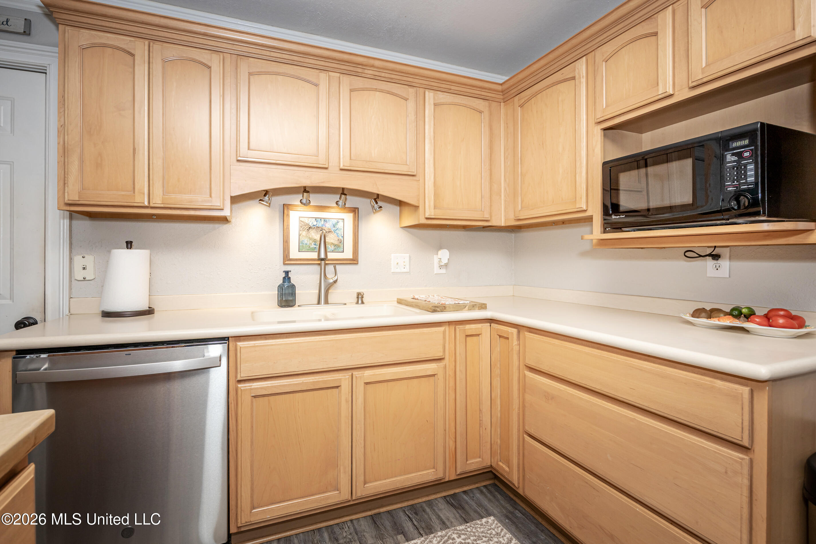 13017 Hanover Drive Property Photo 45