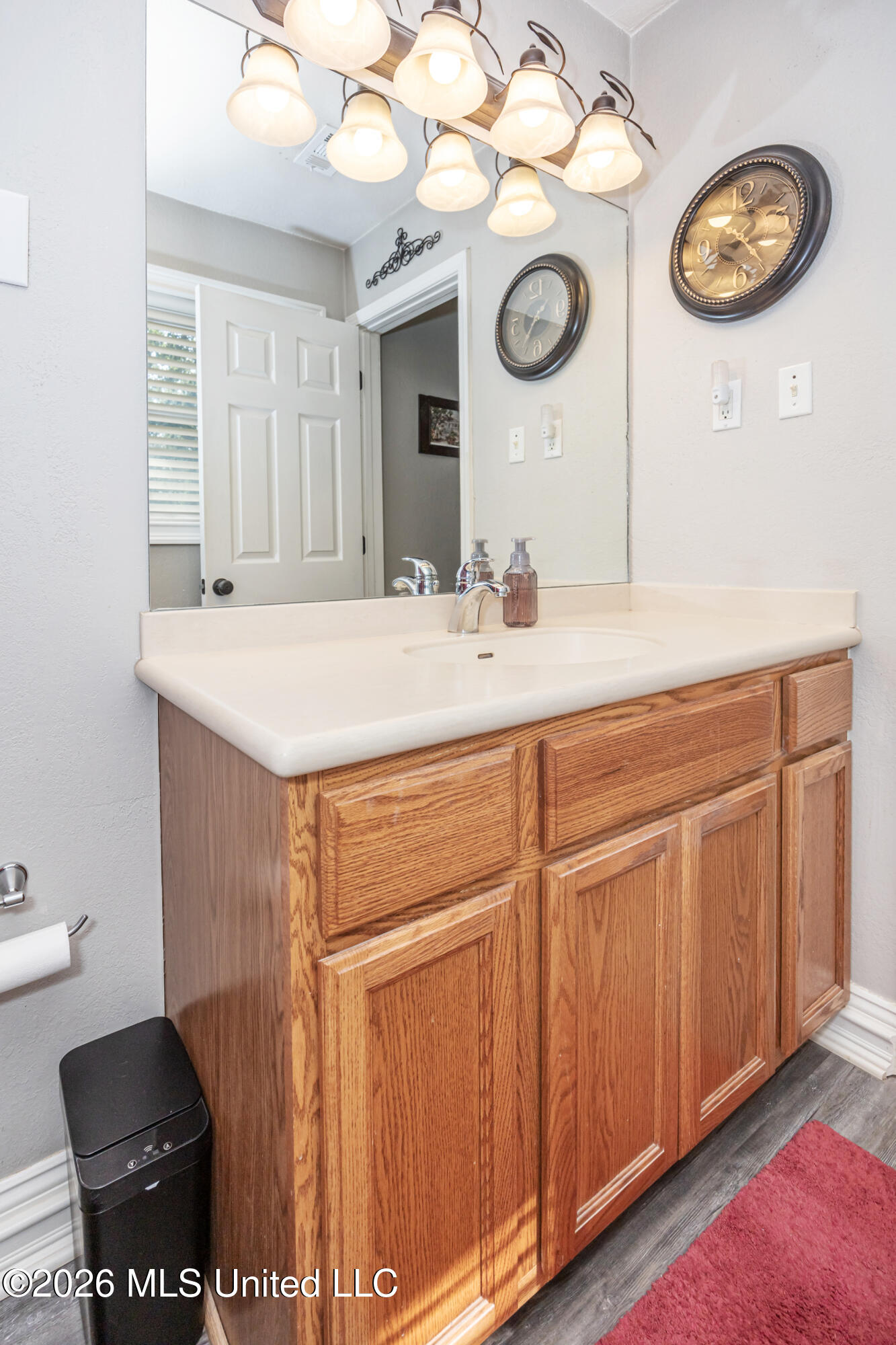 13017 Hanover Drive Property Photo 60