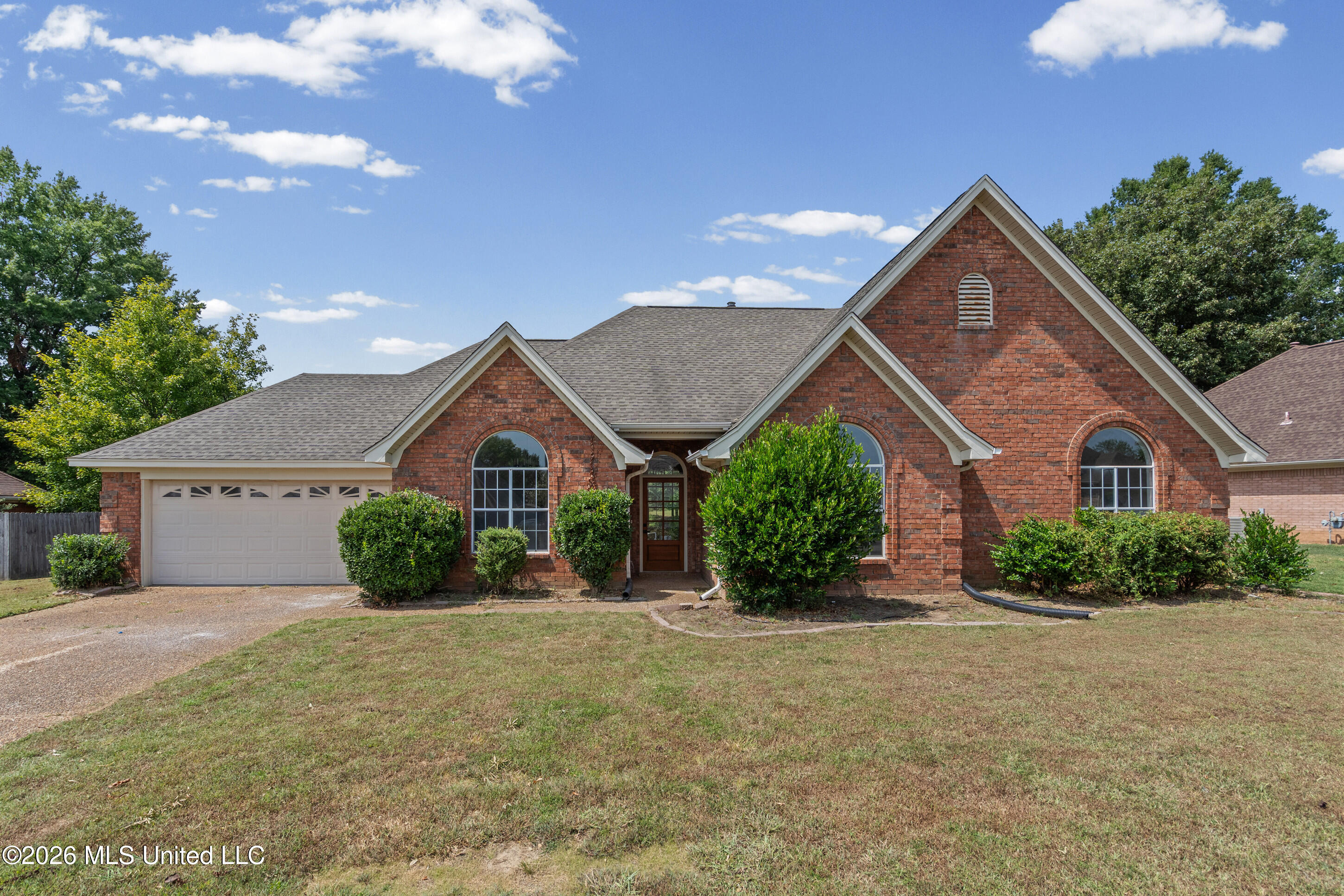 4675 E Alden Lake Drive Property Photo 2