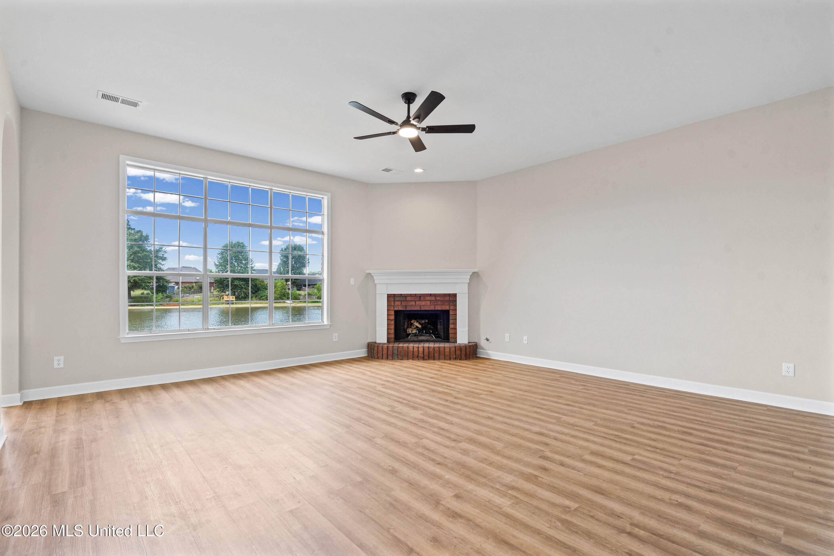 4675 E Alden Lake Drive Property Photo 4