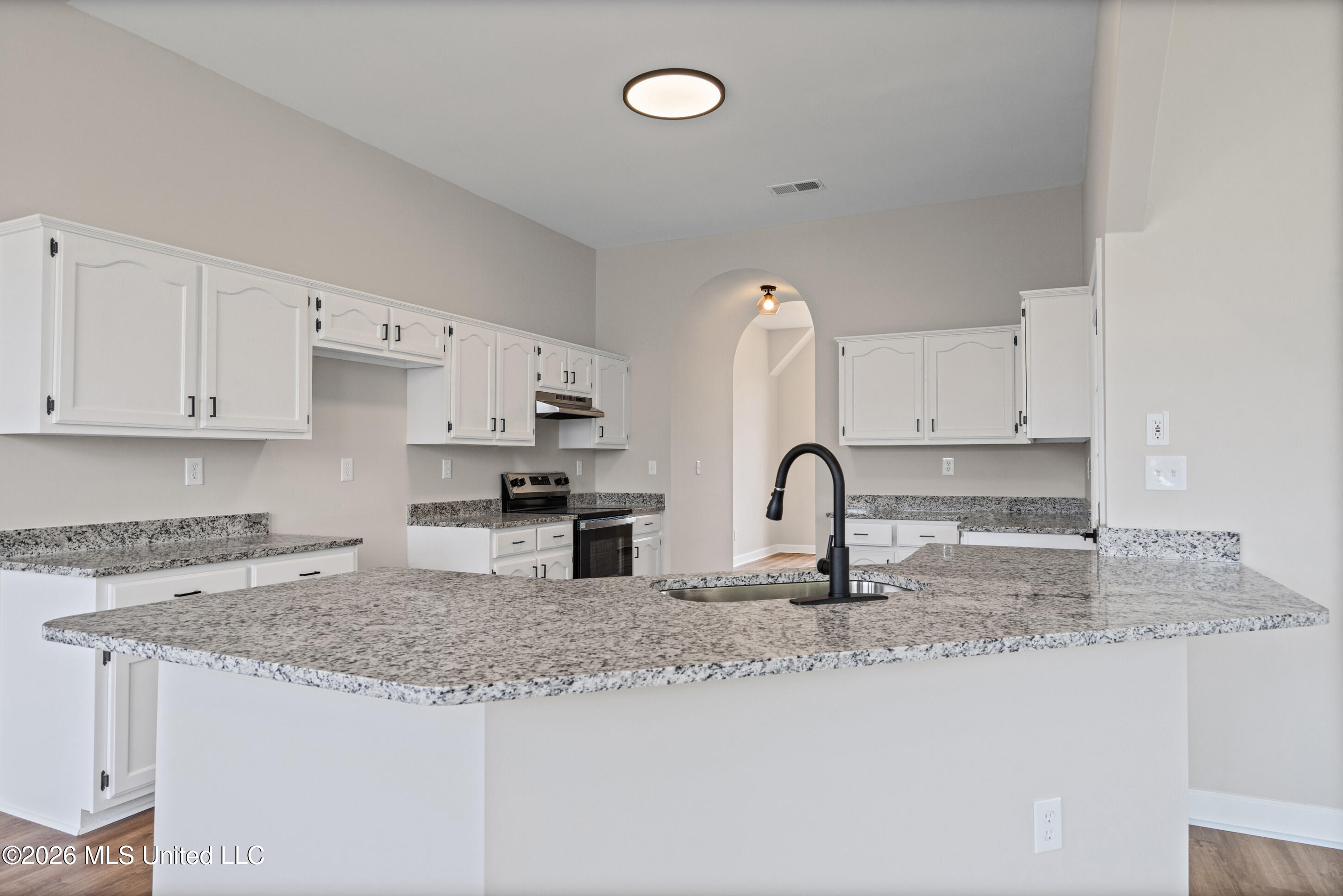 4675 E Alden Lake Drive Property Photo 9