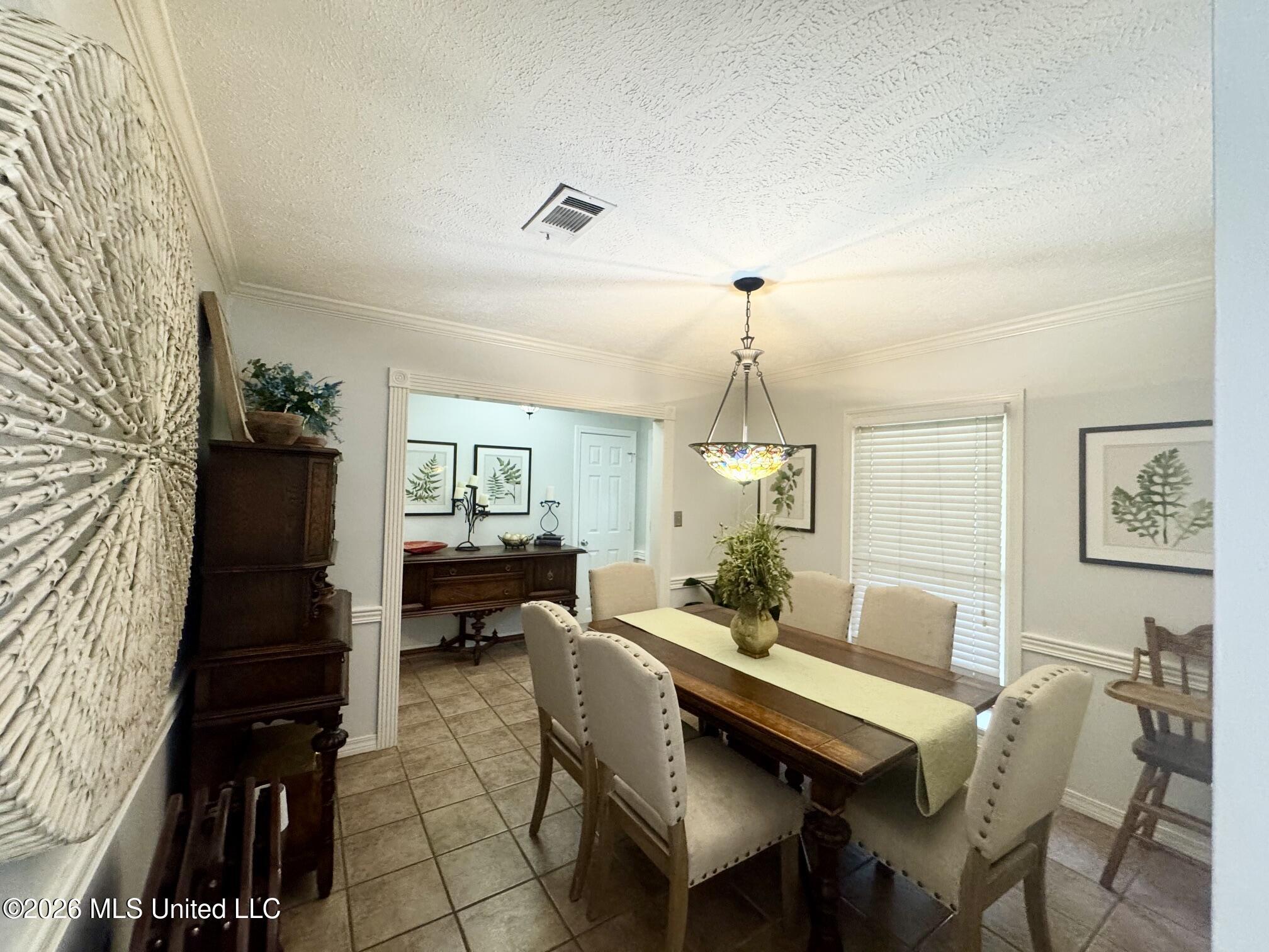 126 Sumac Drive Property Photo 4