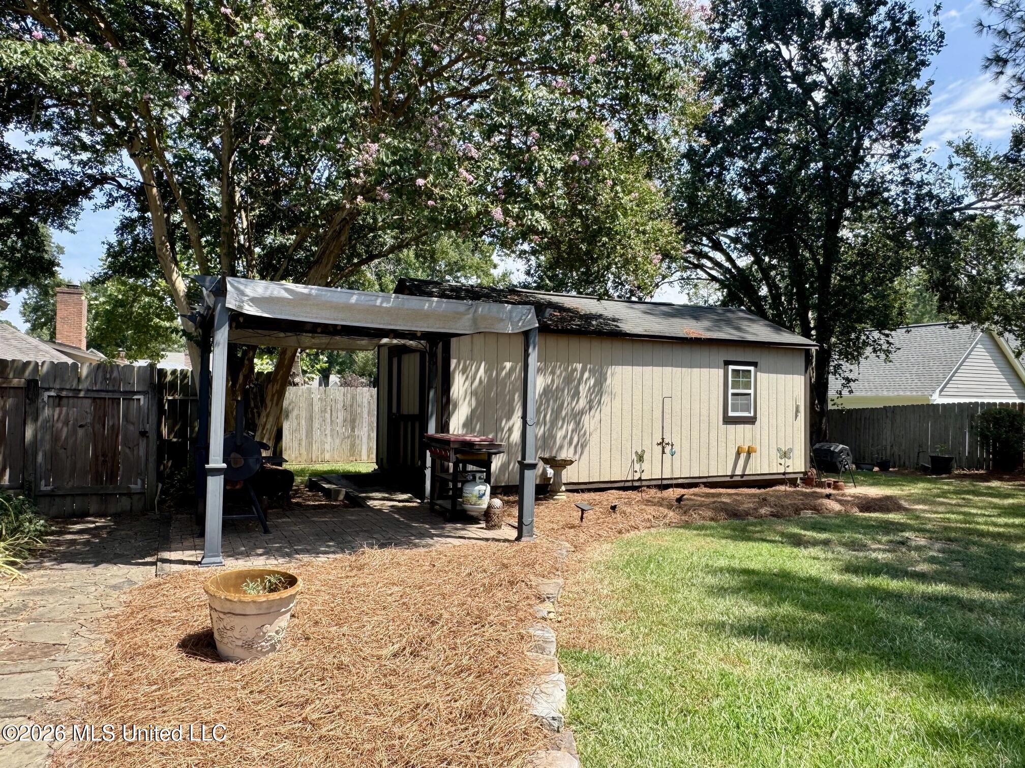 126 Sumac Drive Property Photo 32