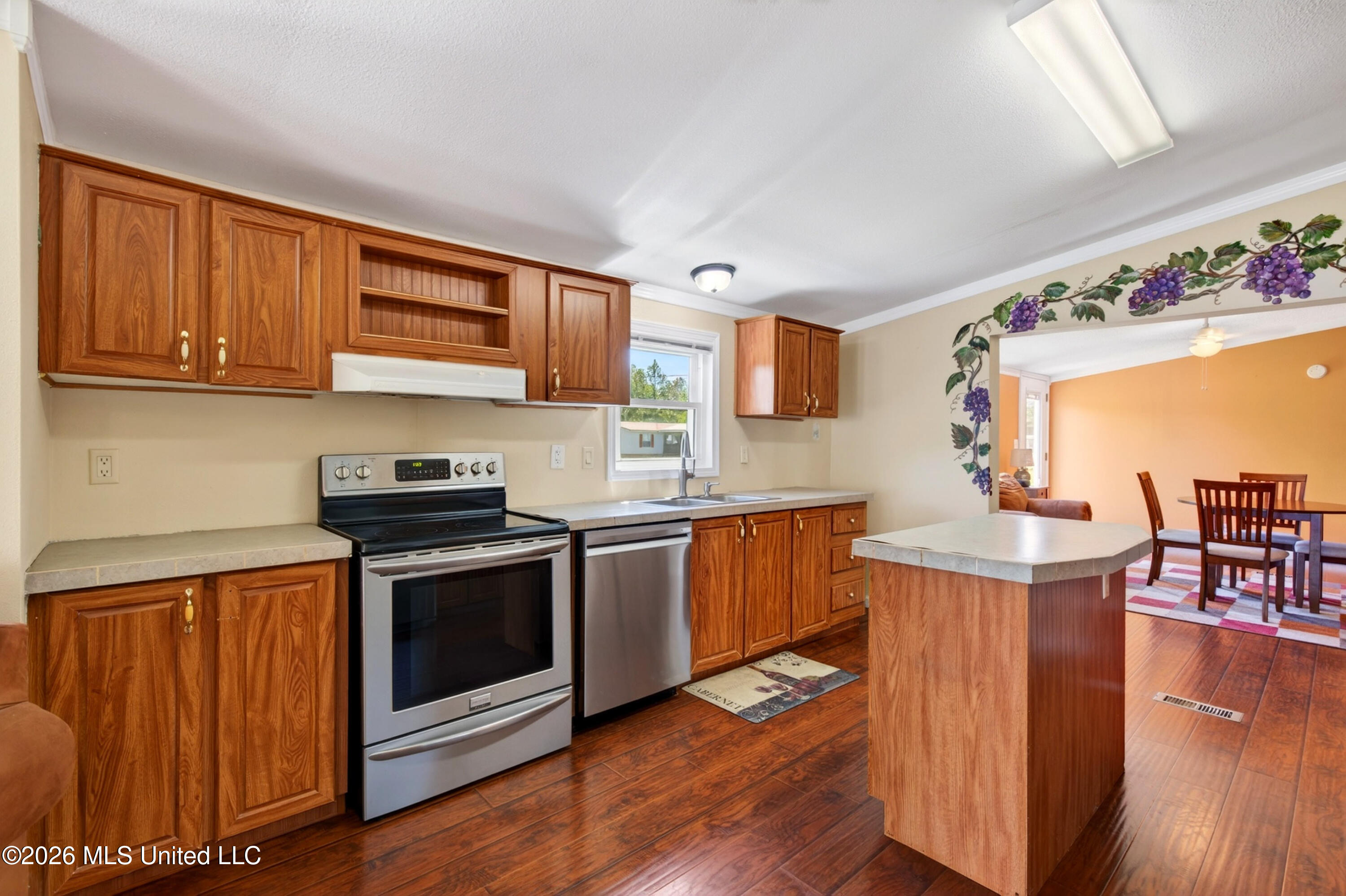 19561 Lennis Cuevas Road Property Photo 14