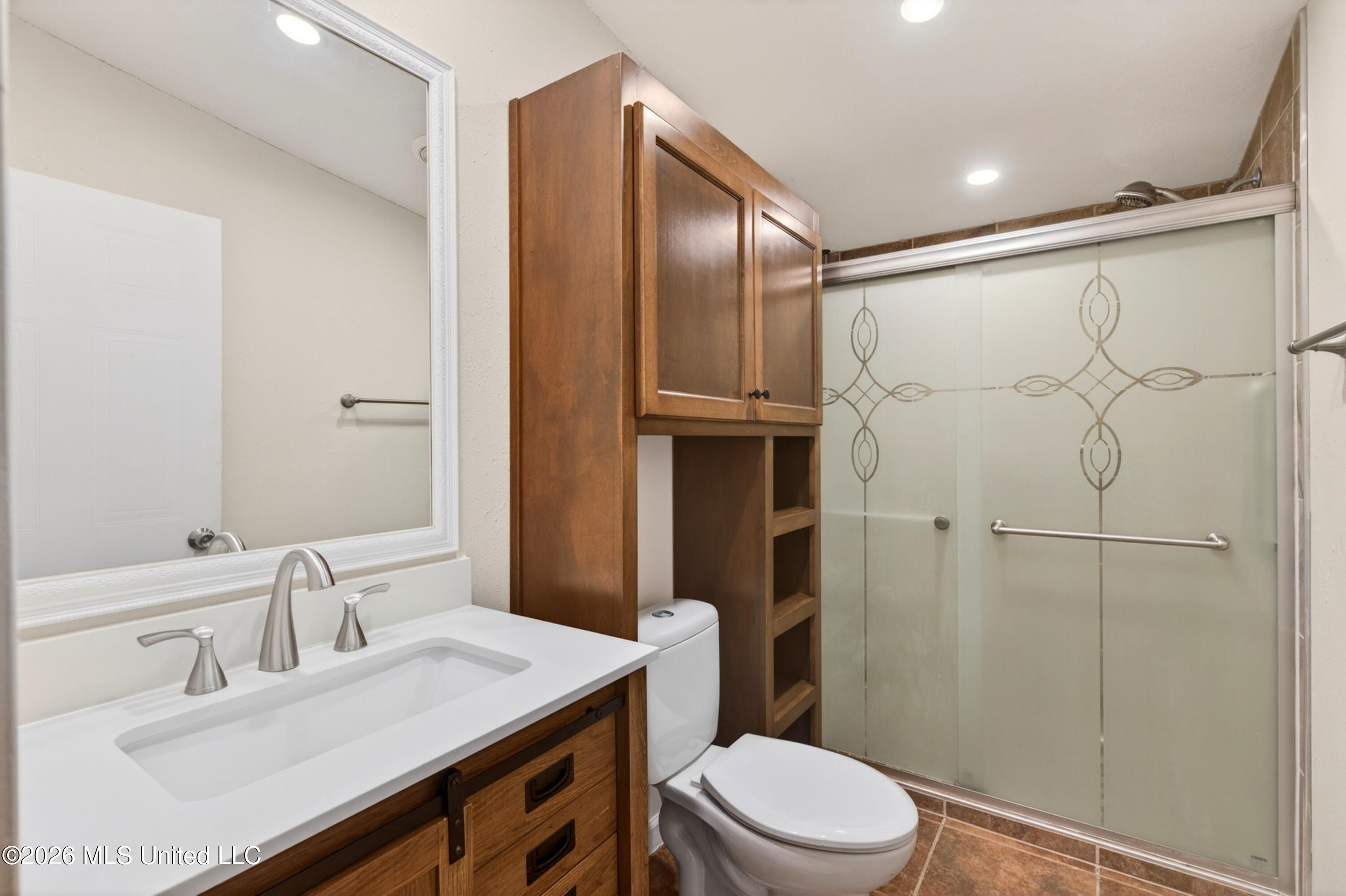 19561 Lennis Cuevas Road Property Photo 38