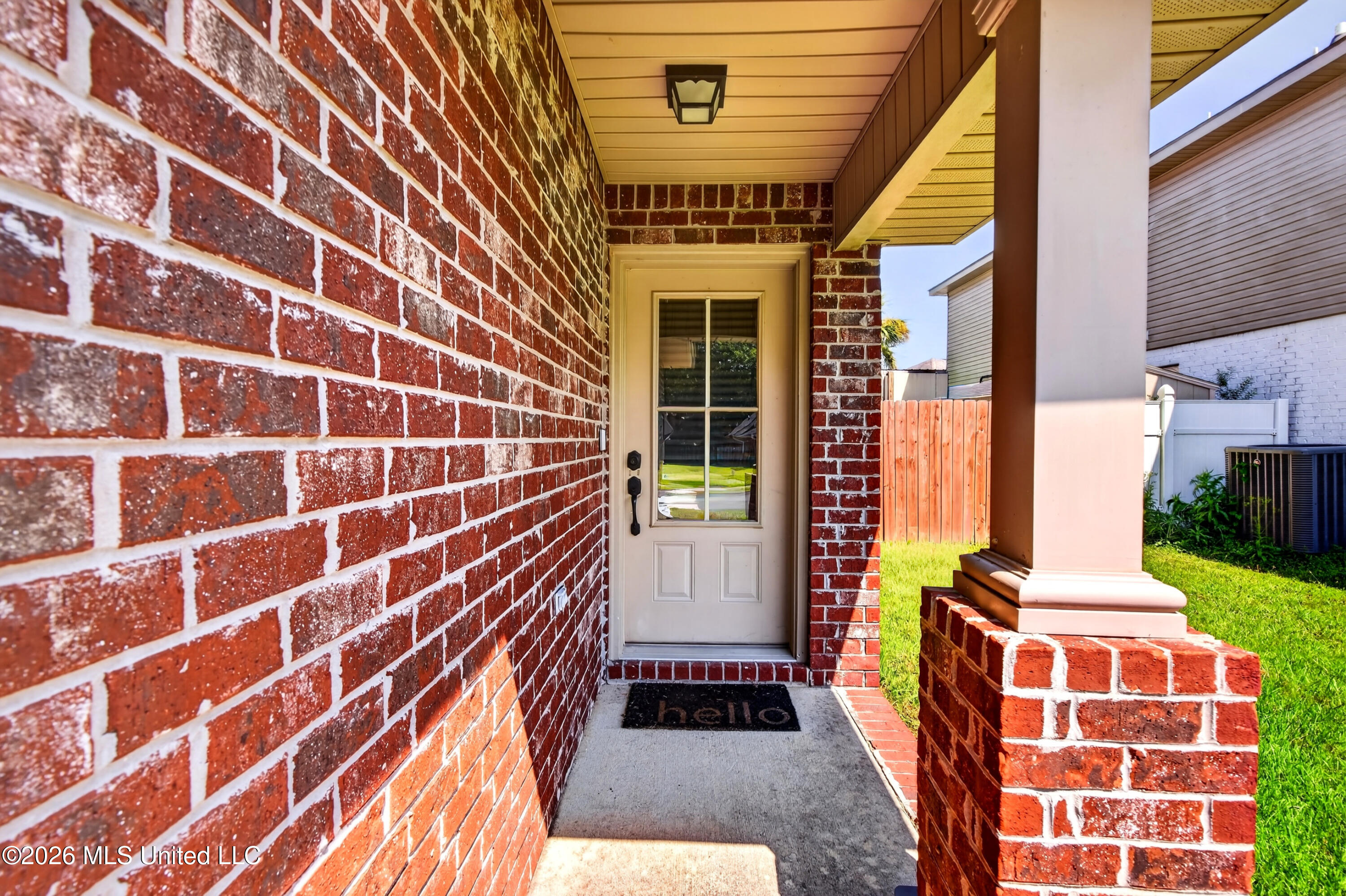 16994 Palm Ridge Drive Property Photo 7