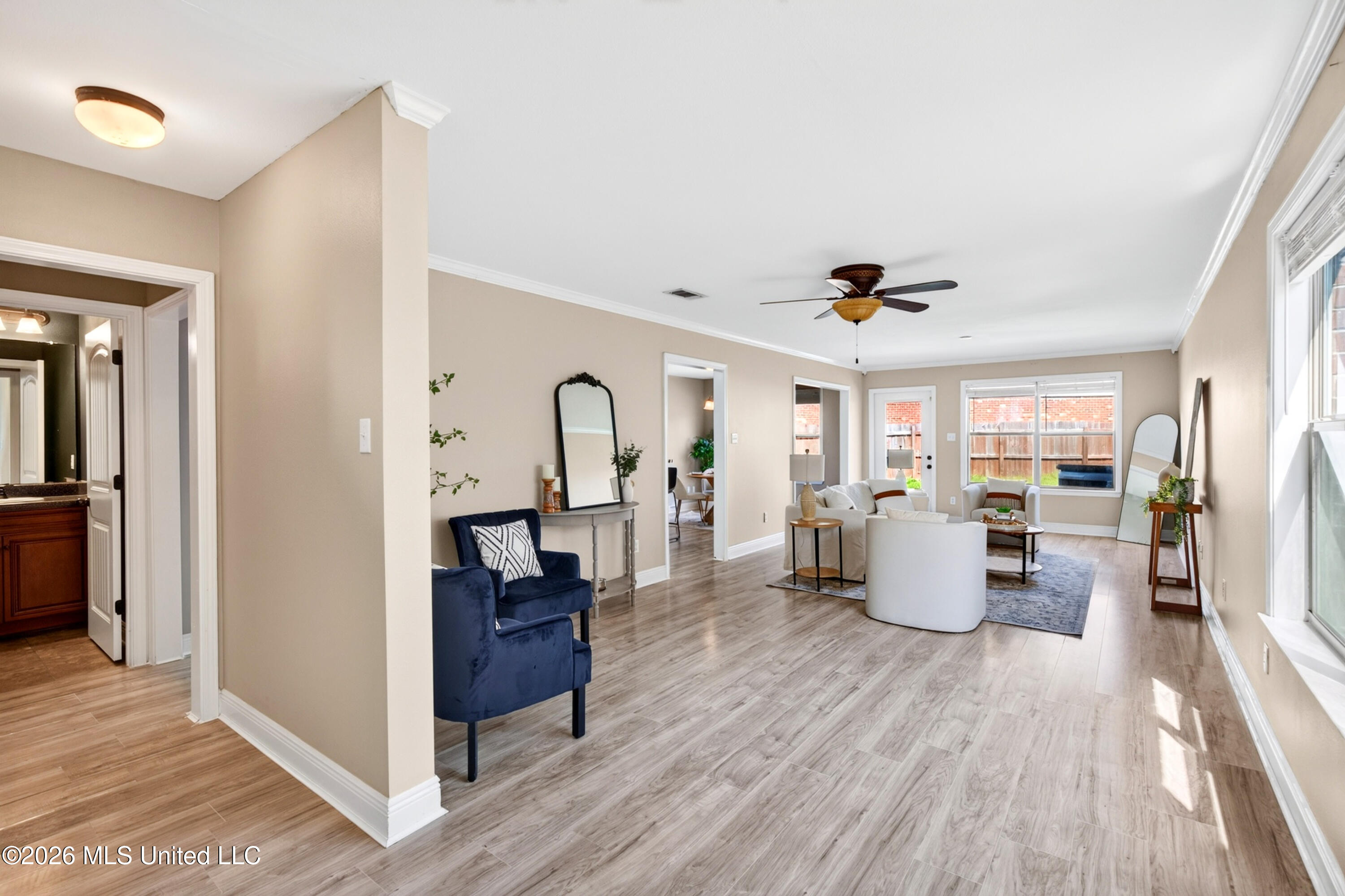 16994 Palm Ridge Drive Property Photo 10