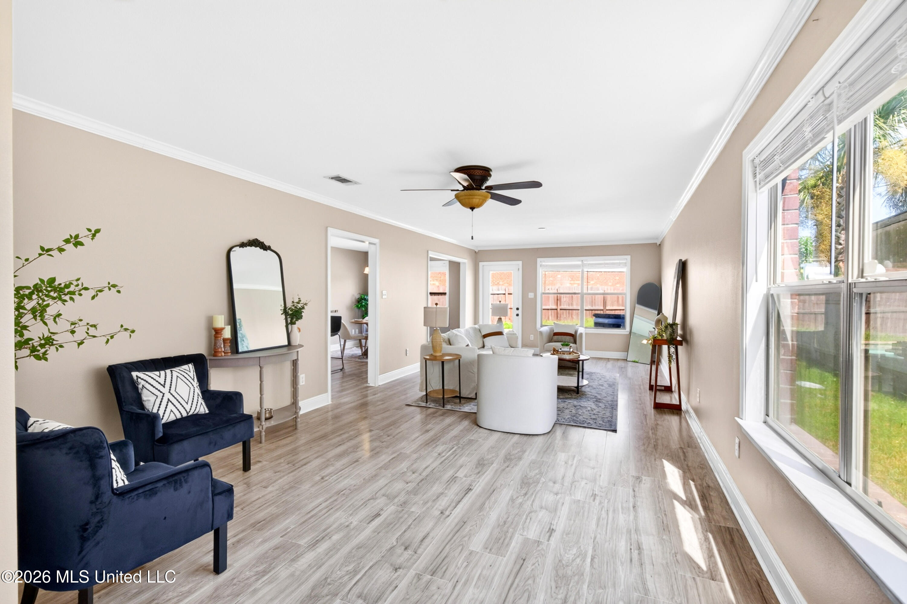 16994 Palm Ridge Drive Property Photo 11