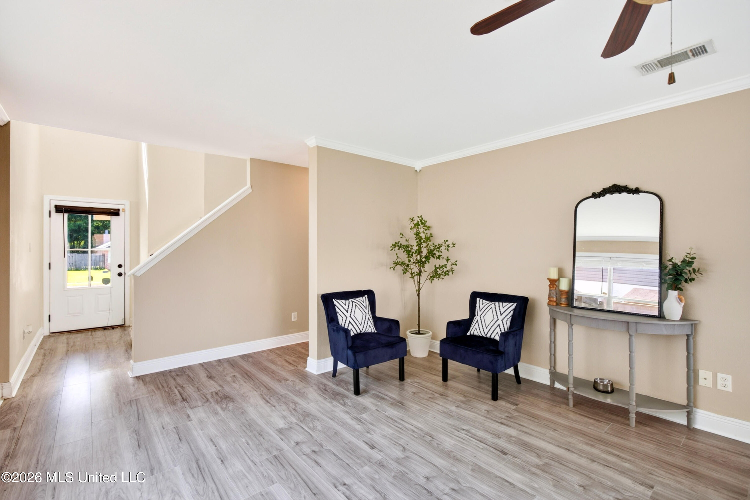 16994 Palm Ridge Drive Property Photo 12