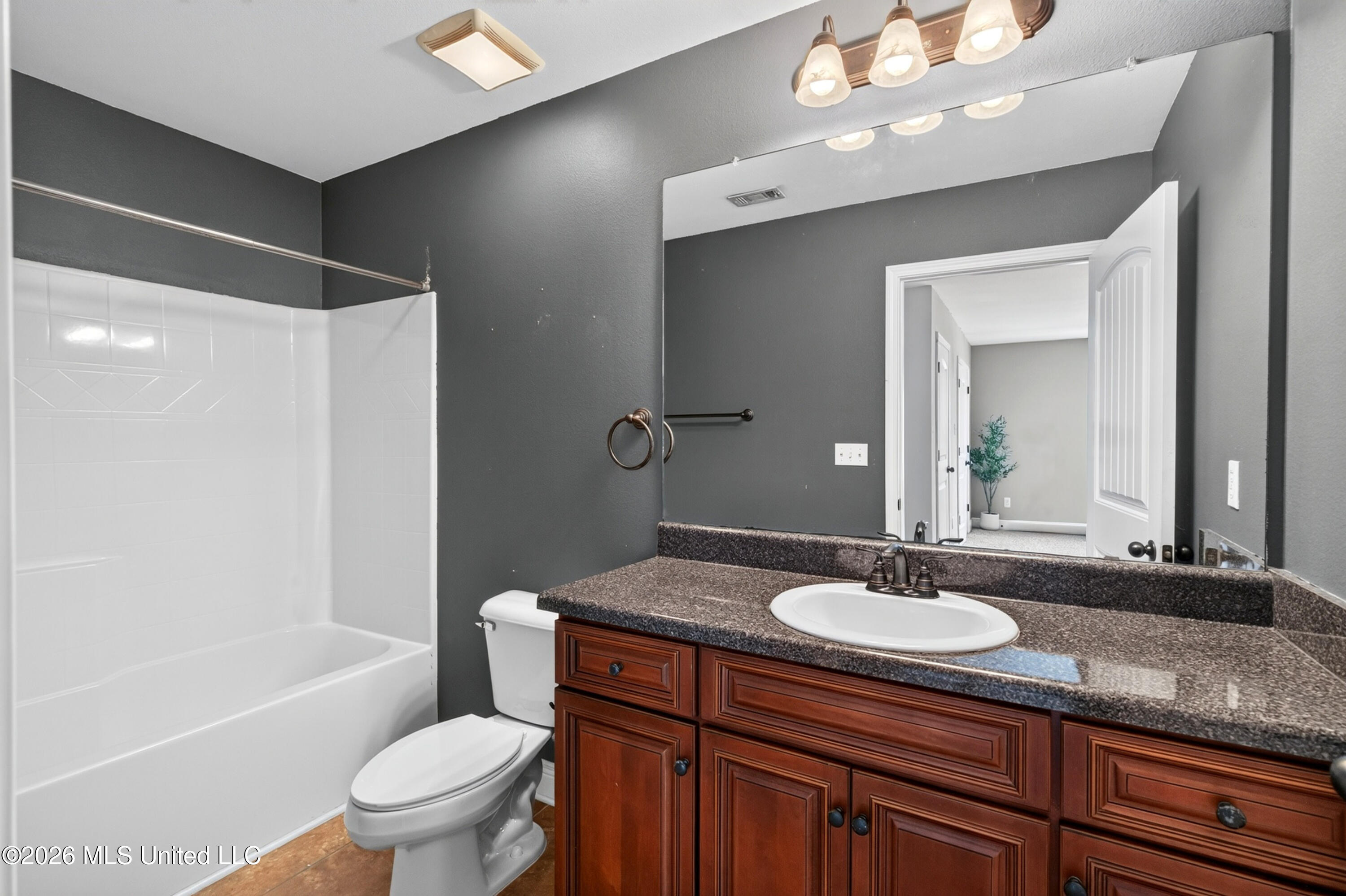 16994 Palm Ridge Drive Property Photo 49