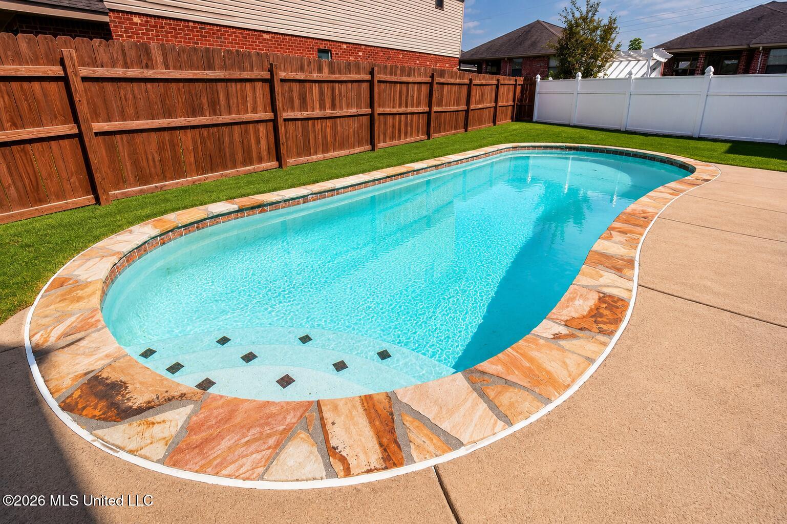 16994 Palm Ridge Drive Property Photo 60