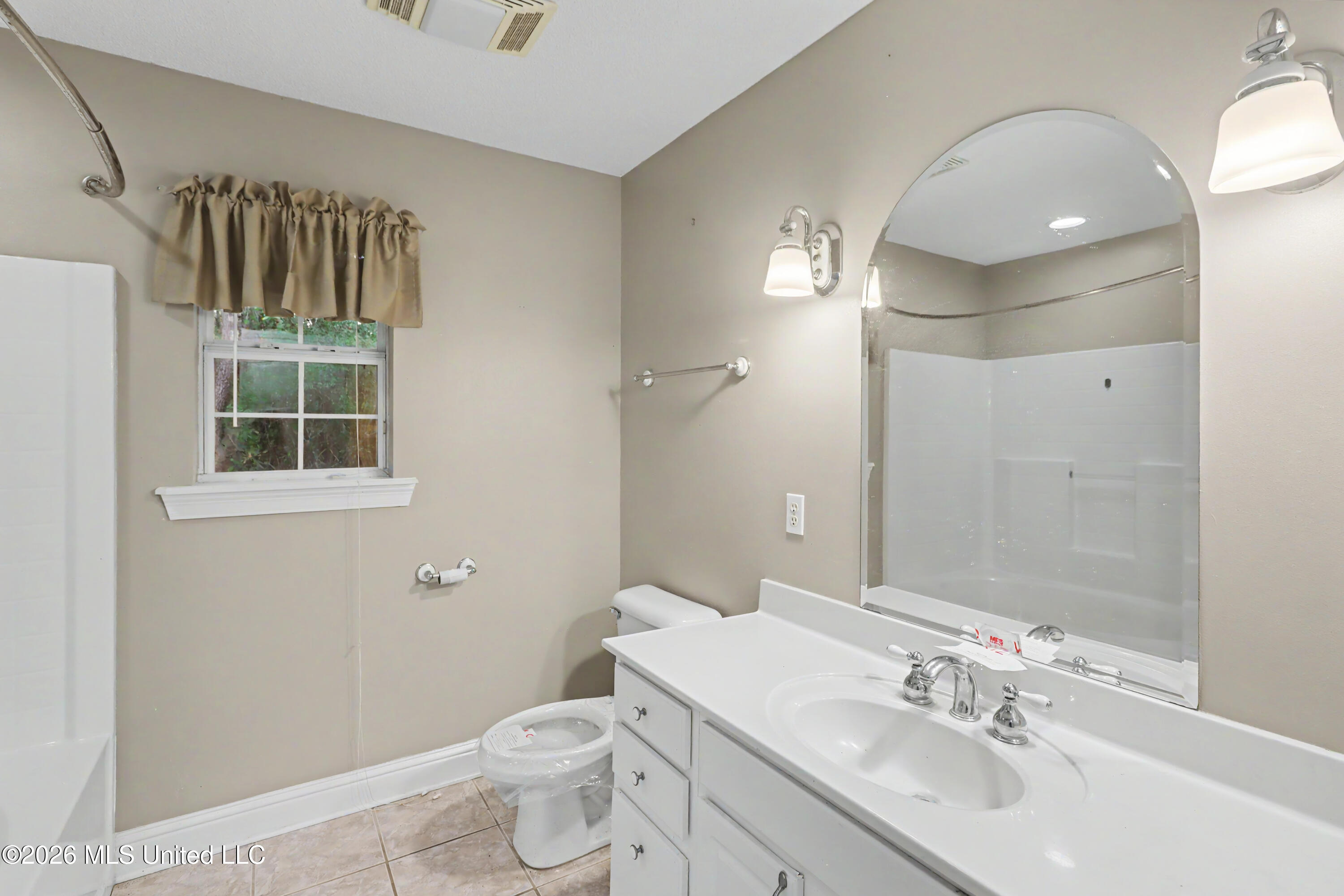 42162 Noma Drive Property Photo 13