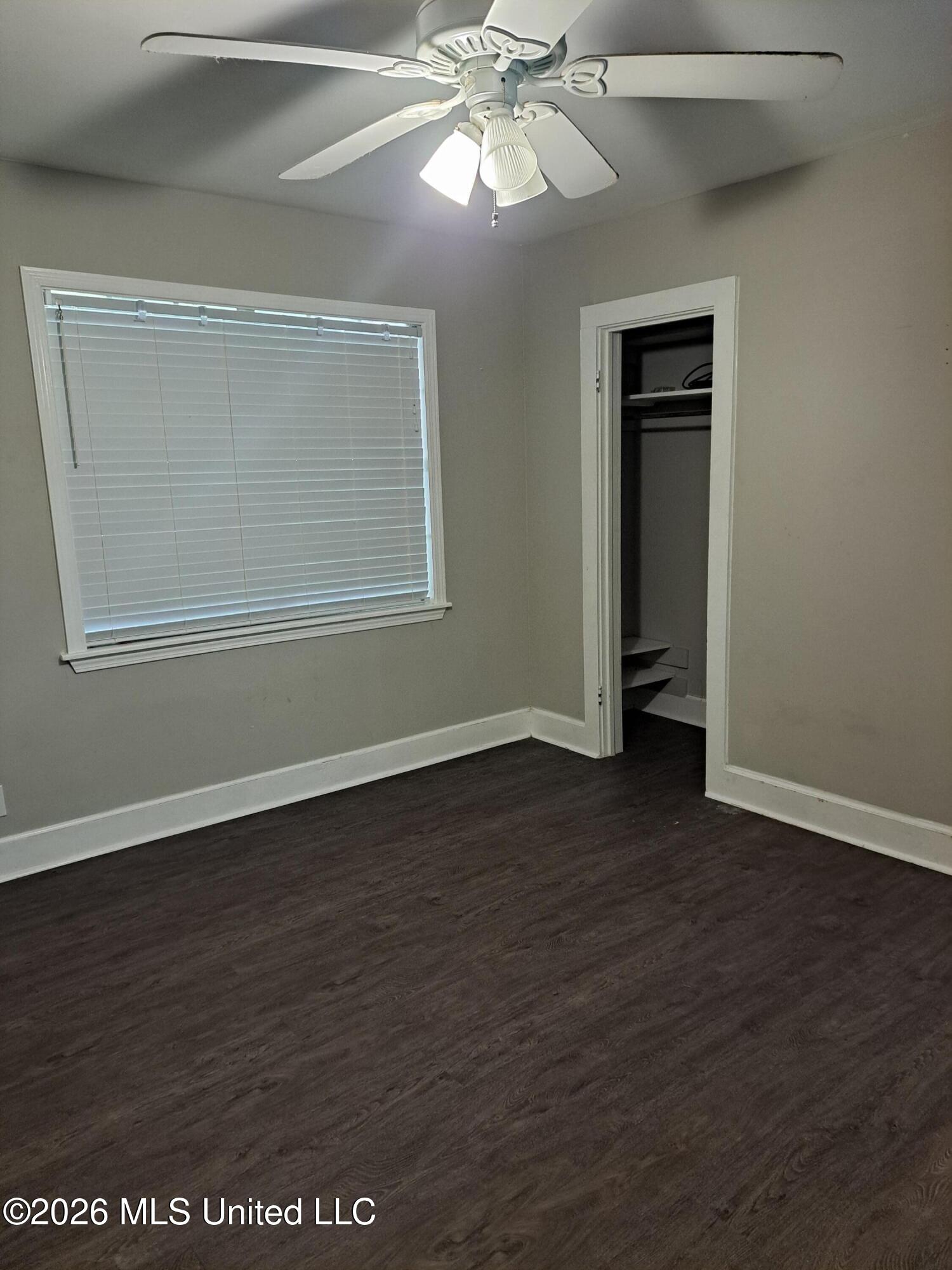5106 Lawson Avenue Property Photo 5