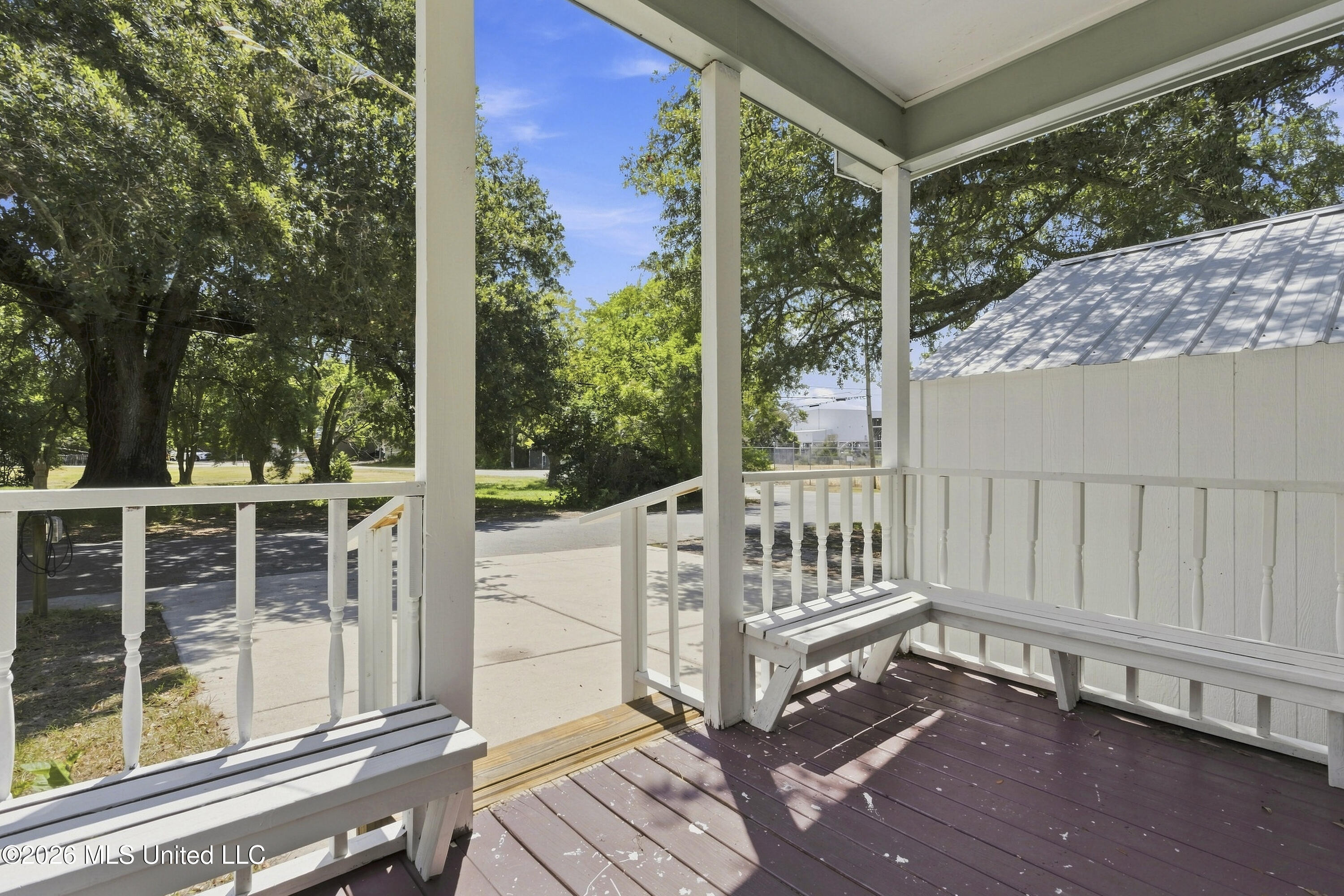 615 Mckinley Avenue Property Photo 4
