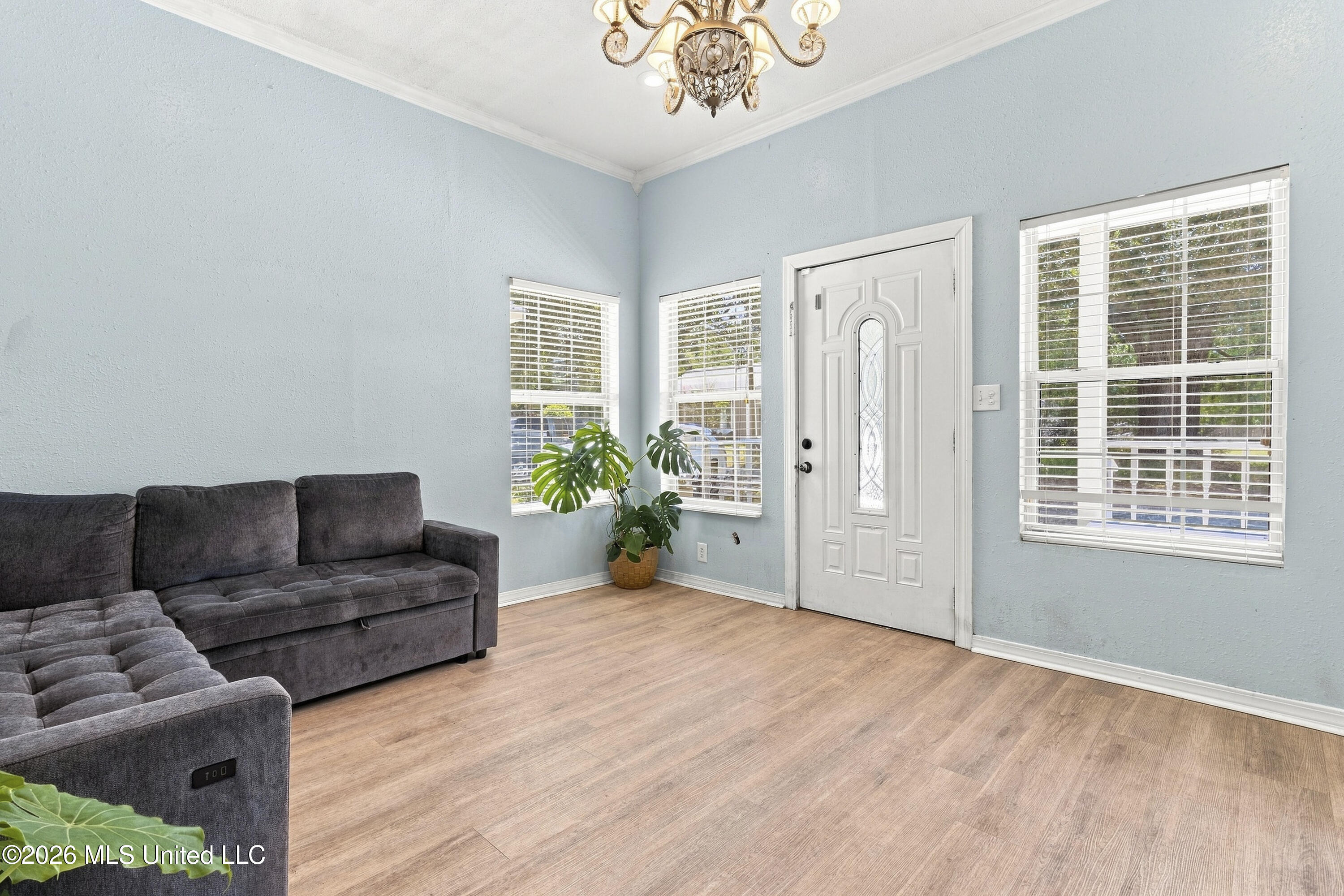 615 Mckinley Avenue Property Photo 5