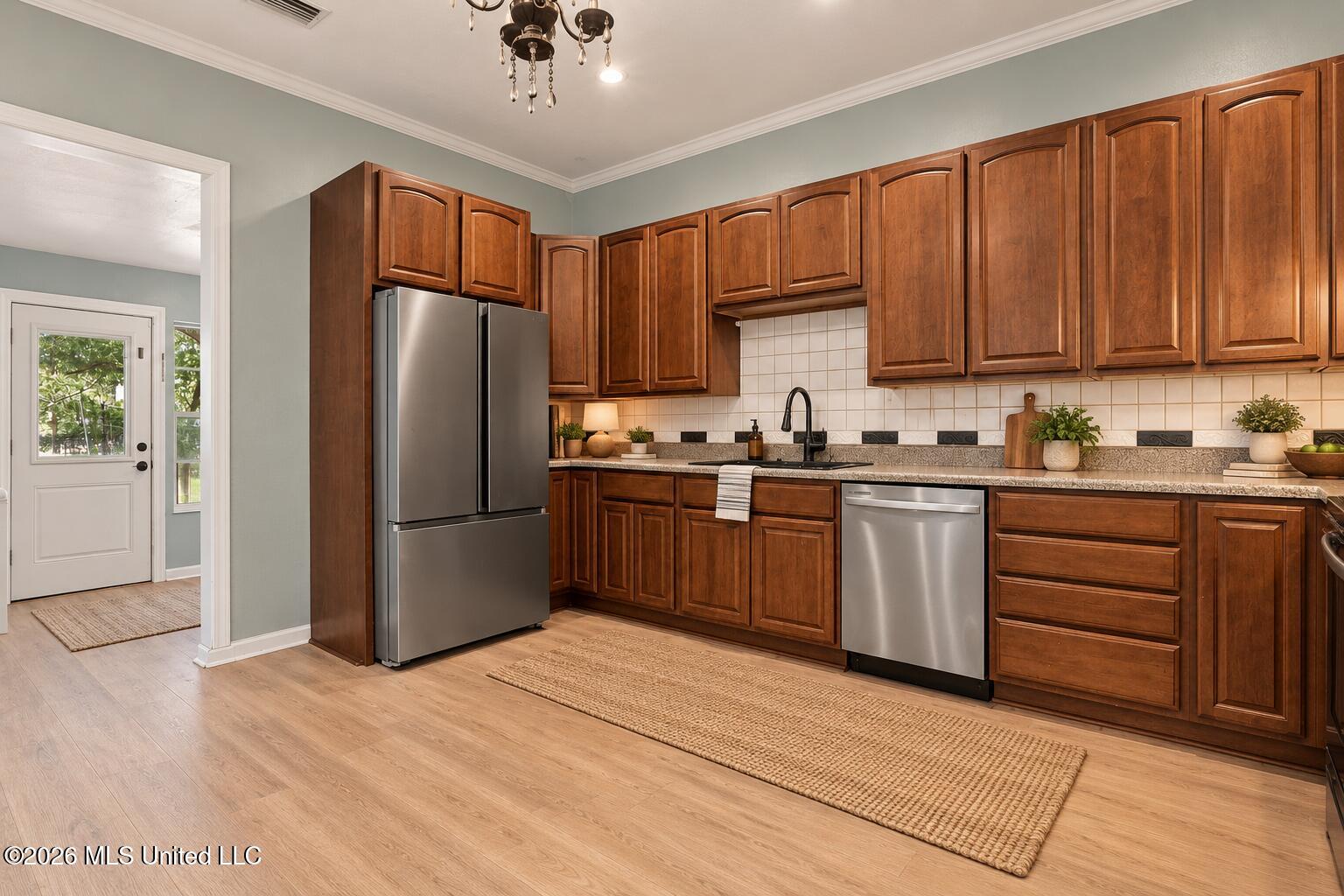 615 Mckinley Avenue Property Photo 12