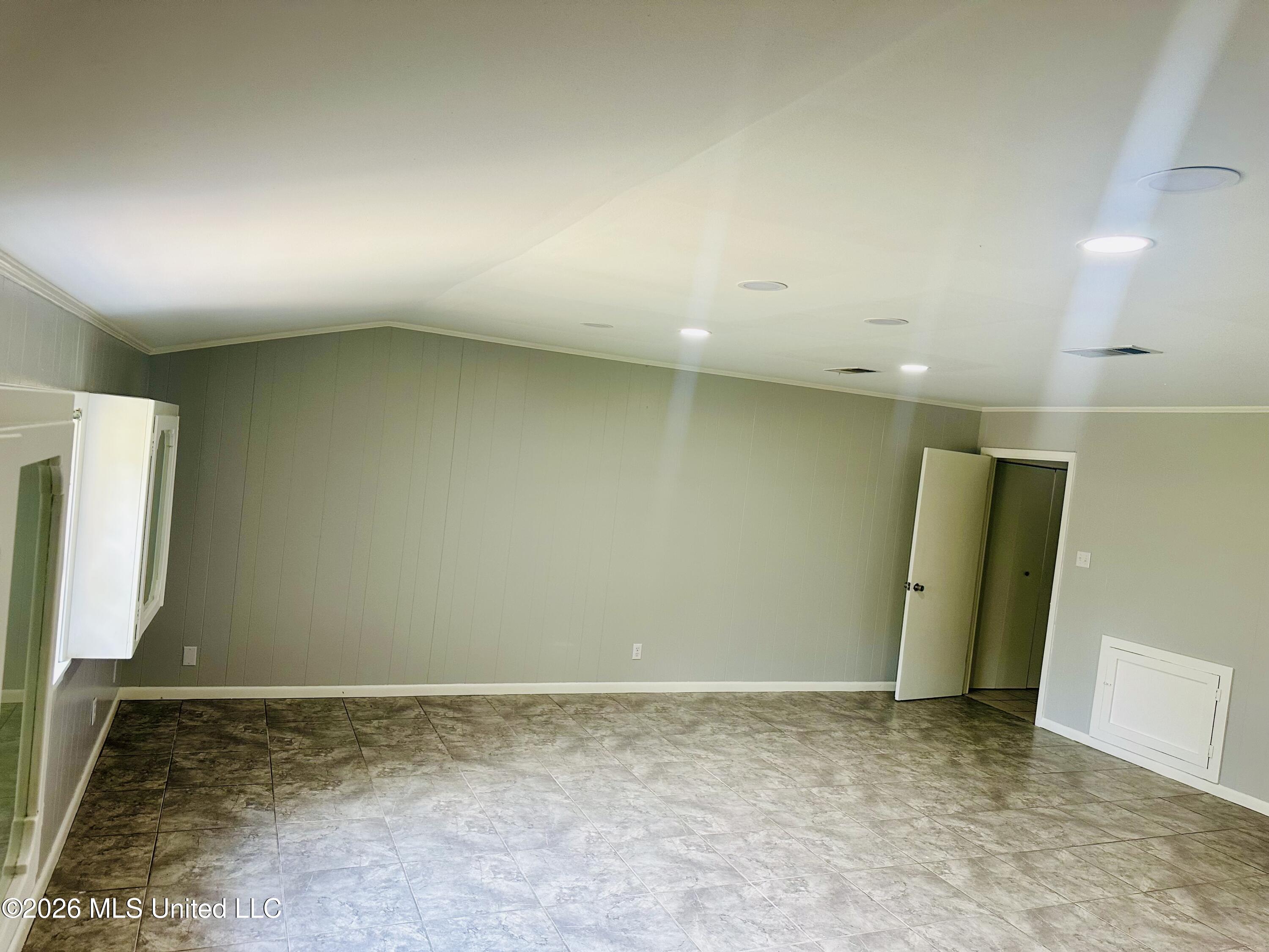 117 Lynwood Drive Property Photo 22