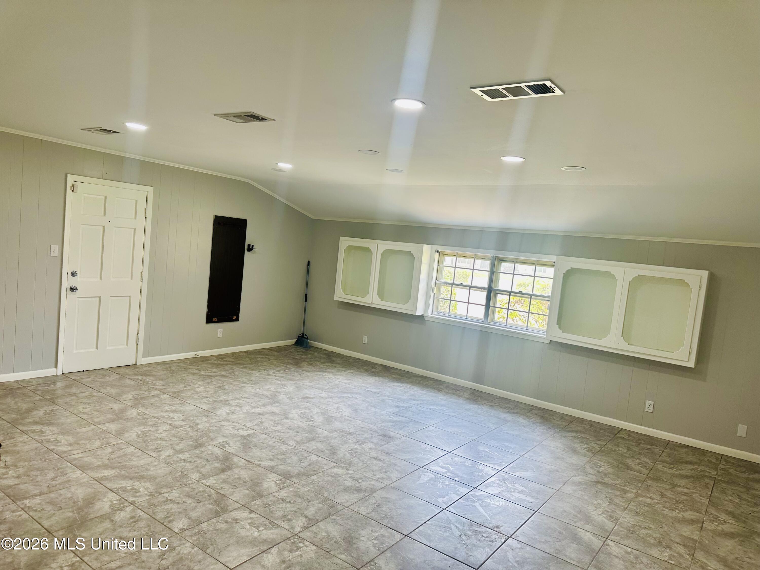 117 Lynwood Drive Property Photo 23