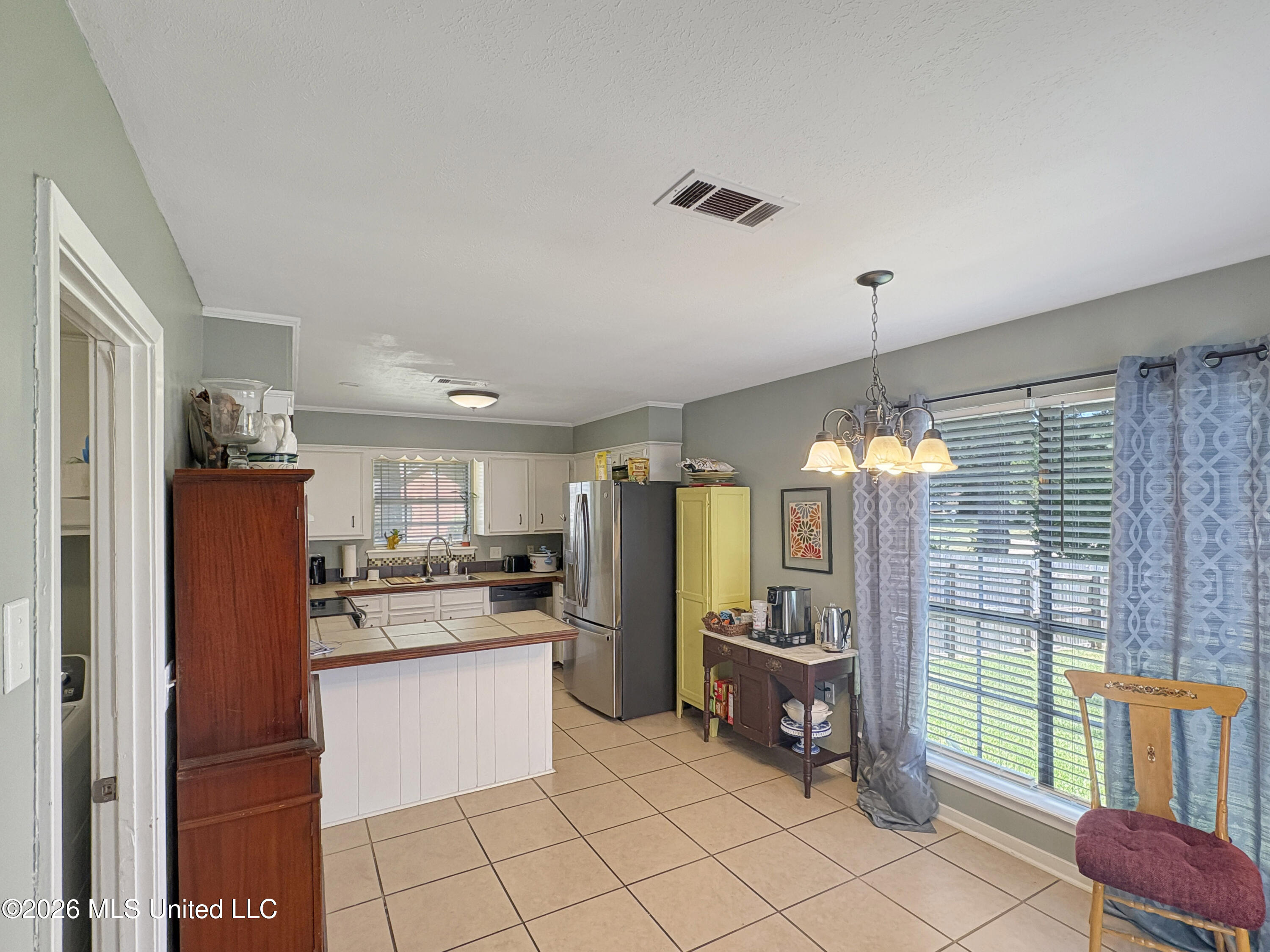 148 Fern Valley Road Property Photo 8