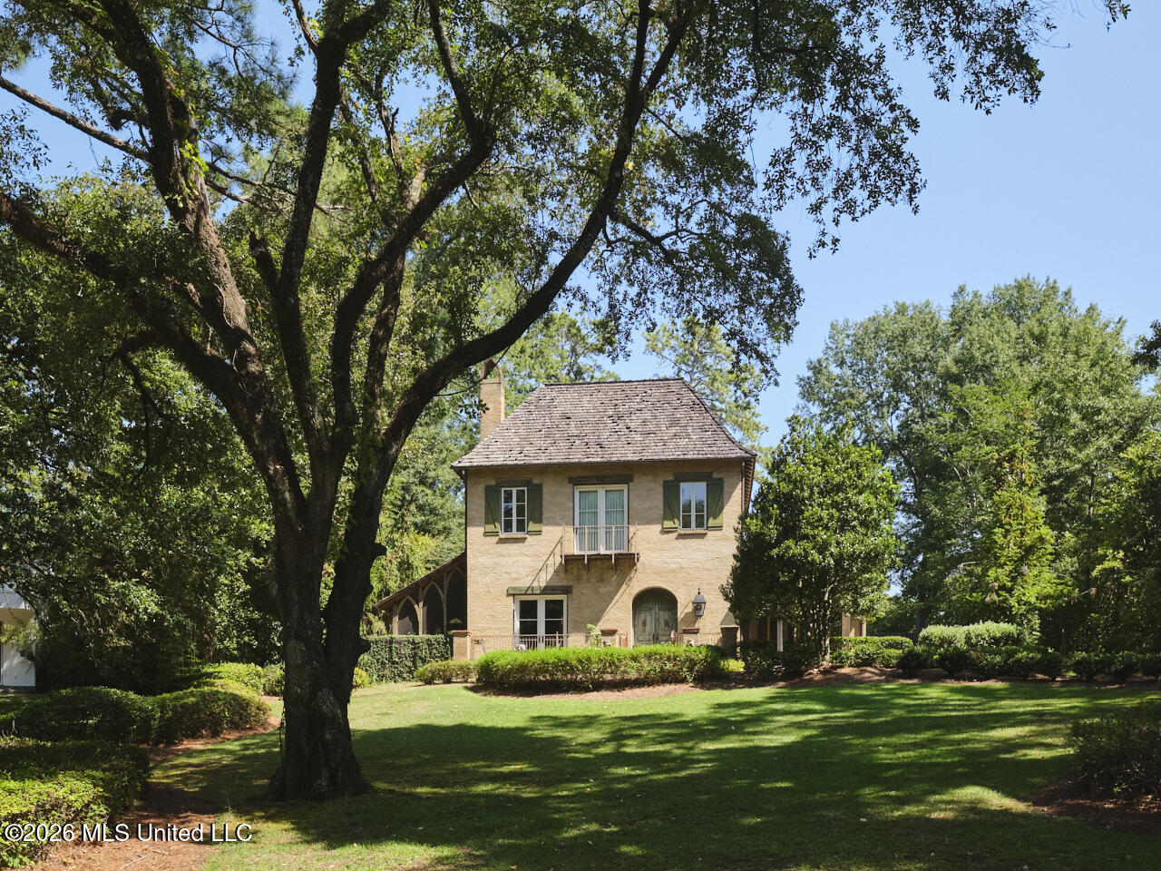 146 Ridge Drive Property Photo 3