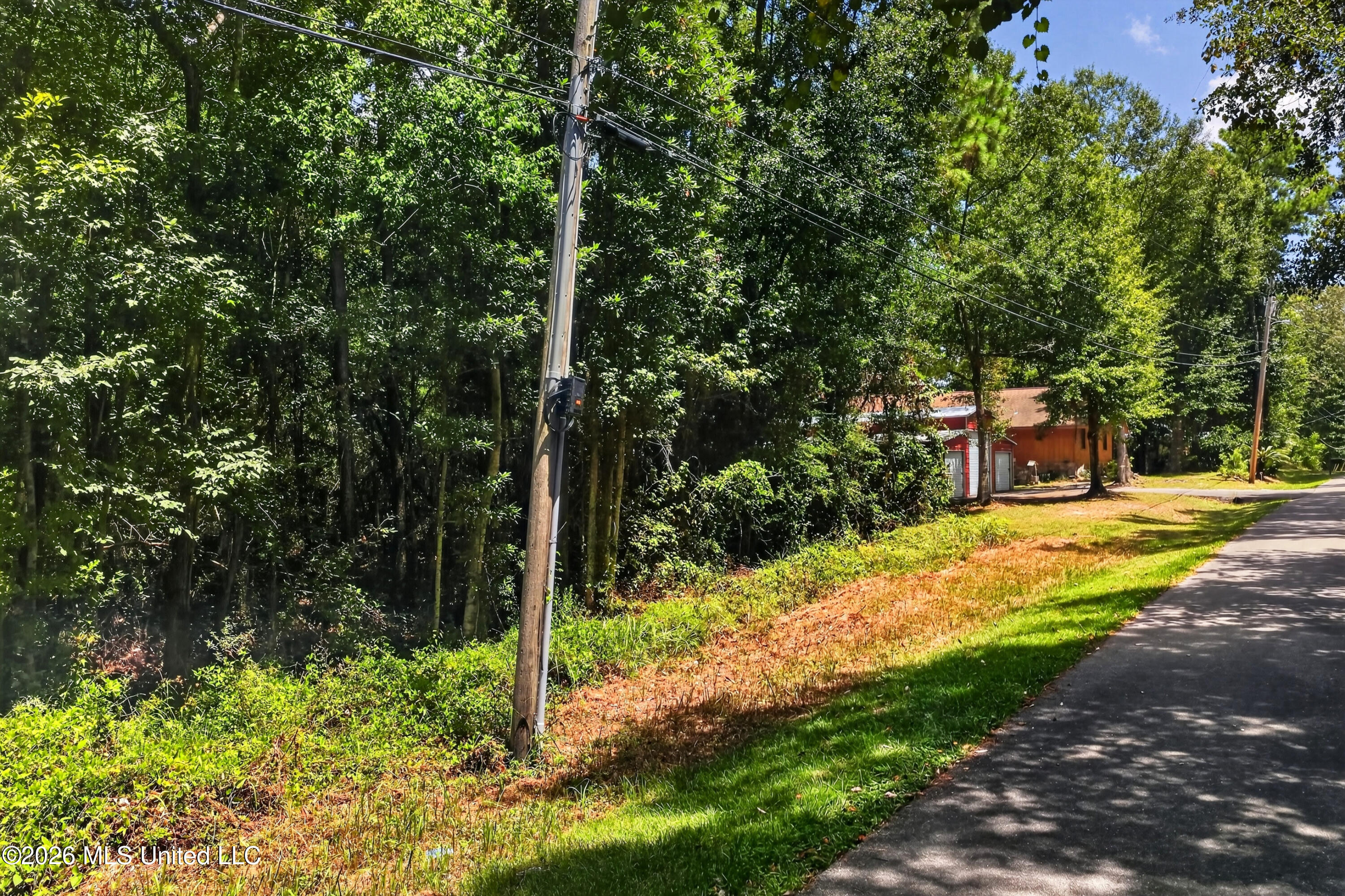 Enarc Drive Property Photo 3